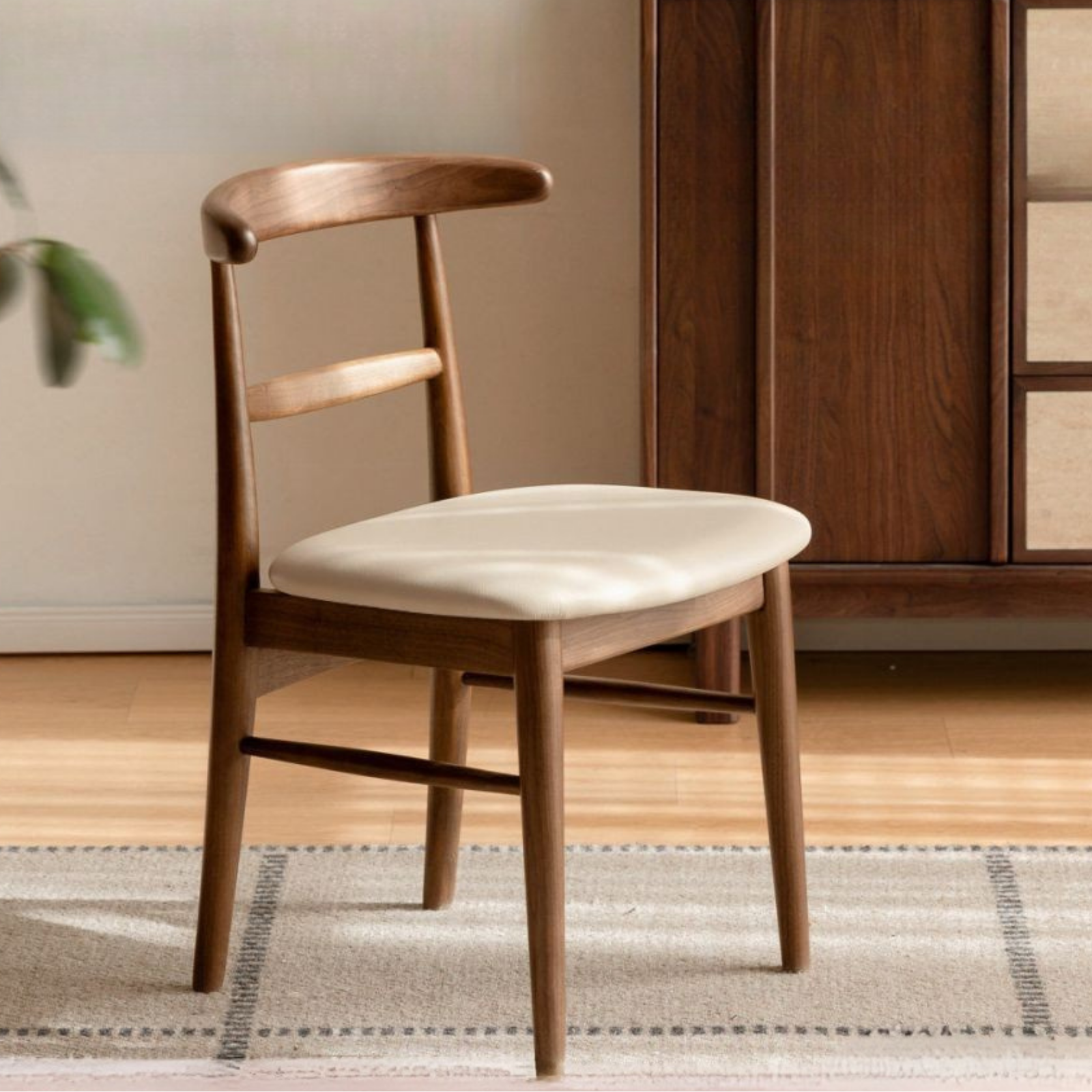 4 pcs -Black Walnut Solid Wood Dining Chair, Curved Back Scandinavian