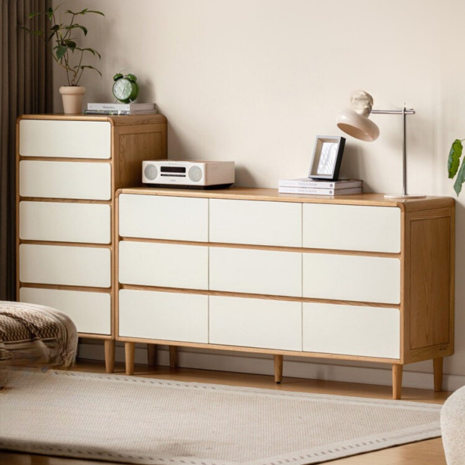 Oak Solid Wood Modern Nine Drawer Cabinet