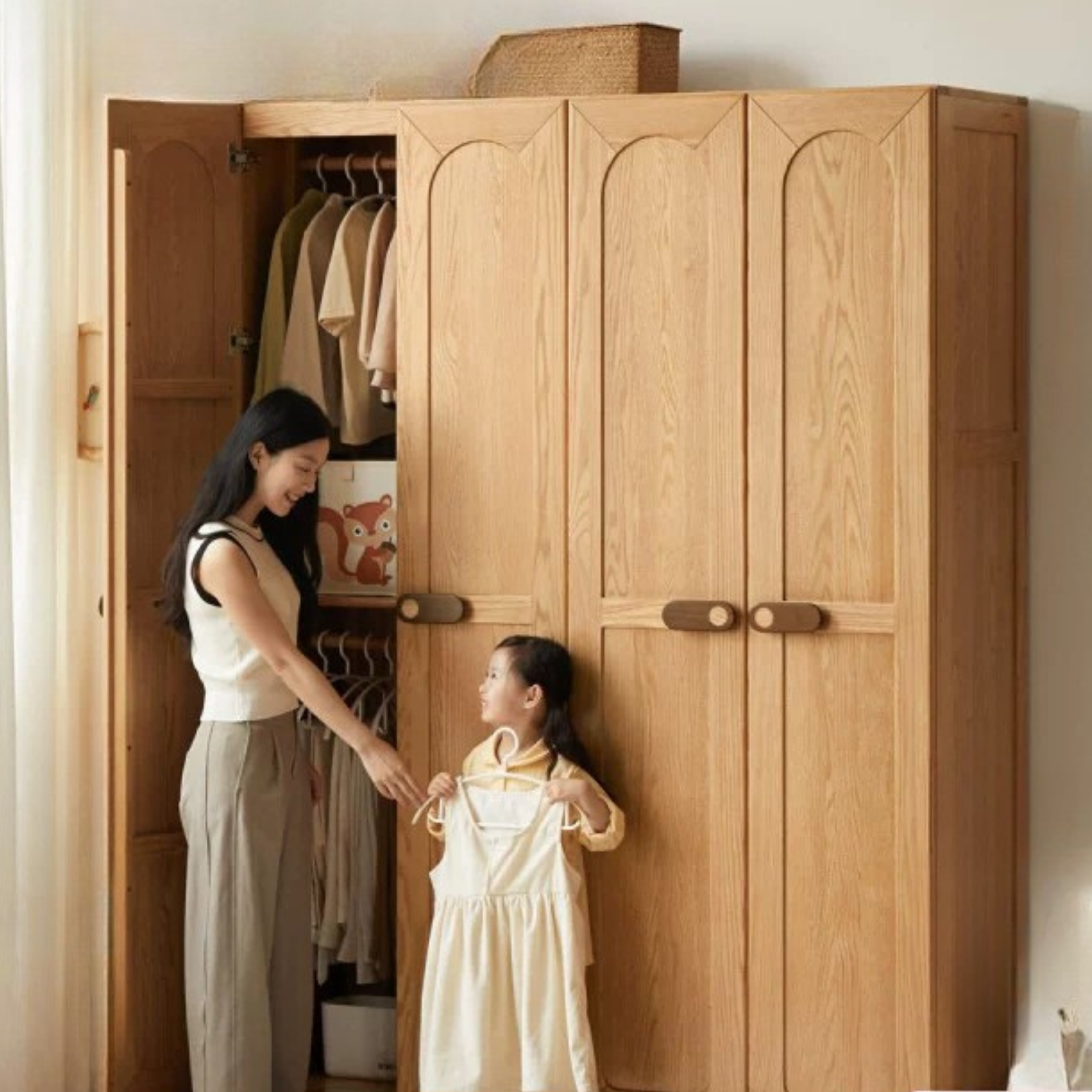 Oak Solid Wood Children's Wardrobe