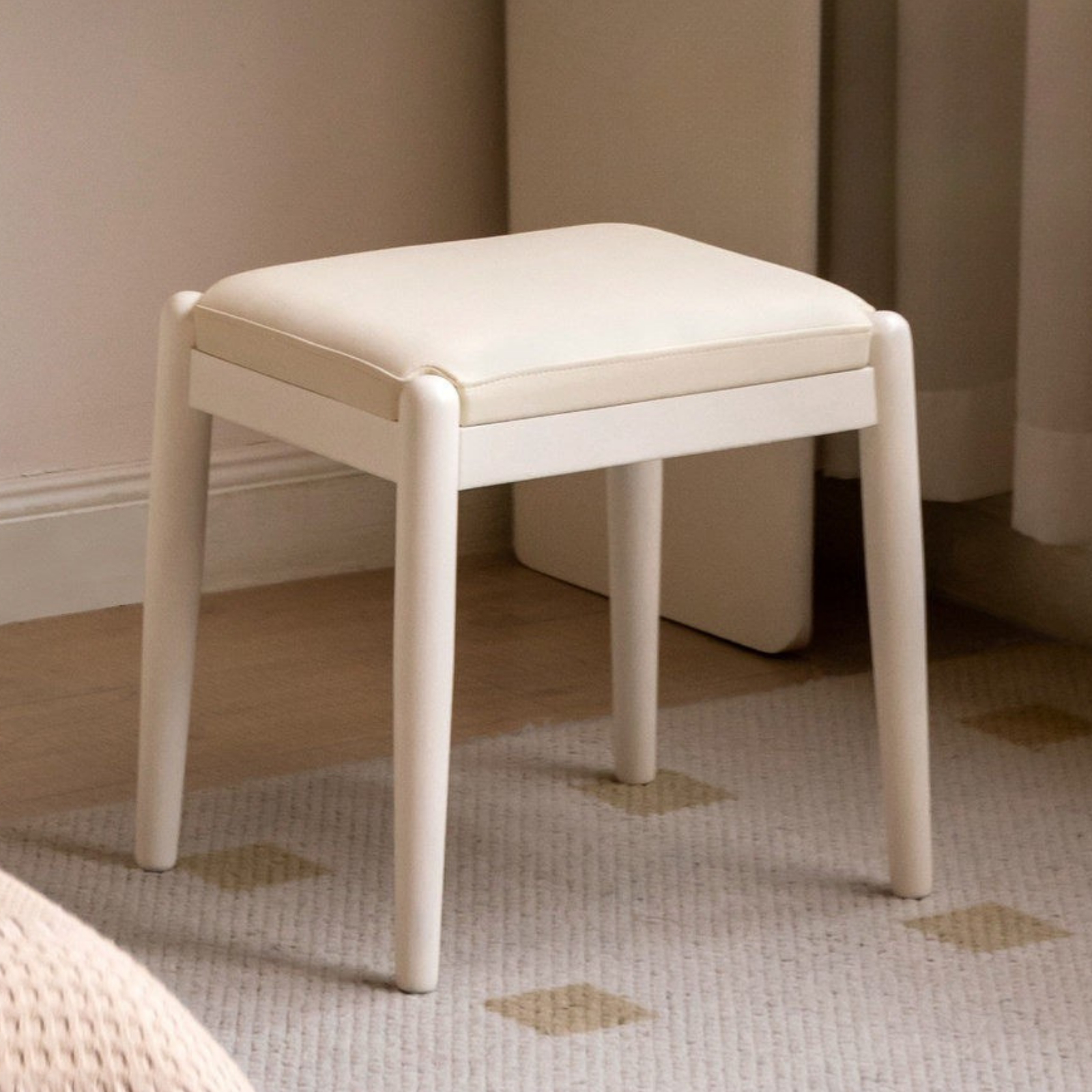 Birch Solid Wood, Solid Rubberwood Modern White Makeup Stool