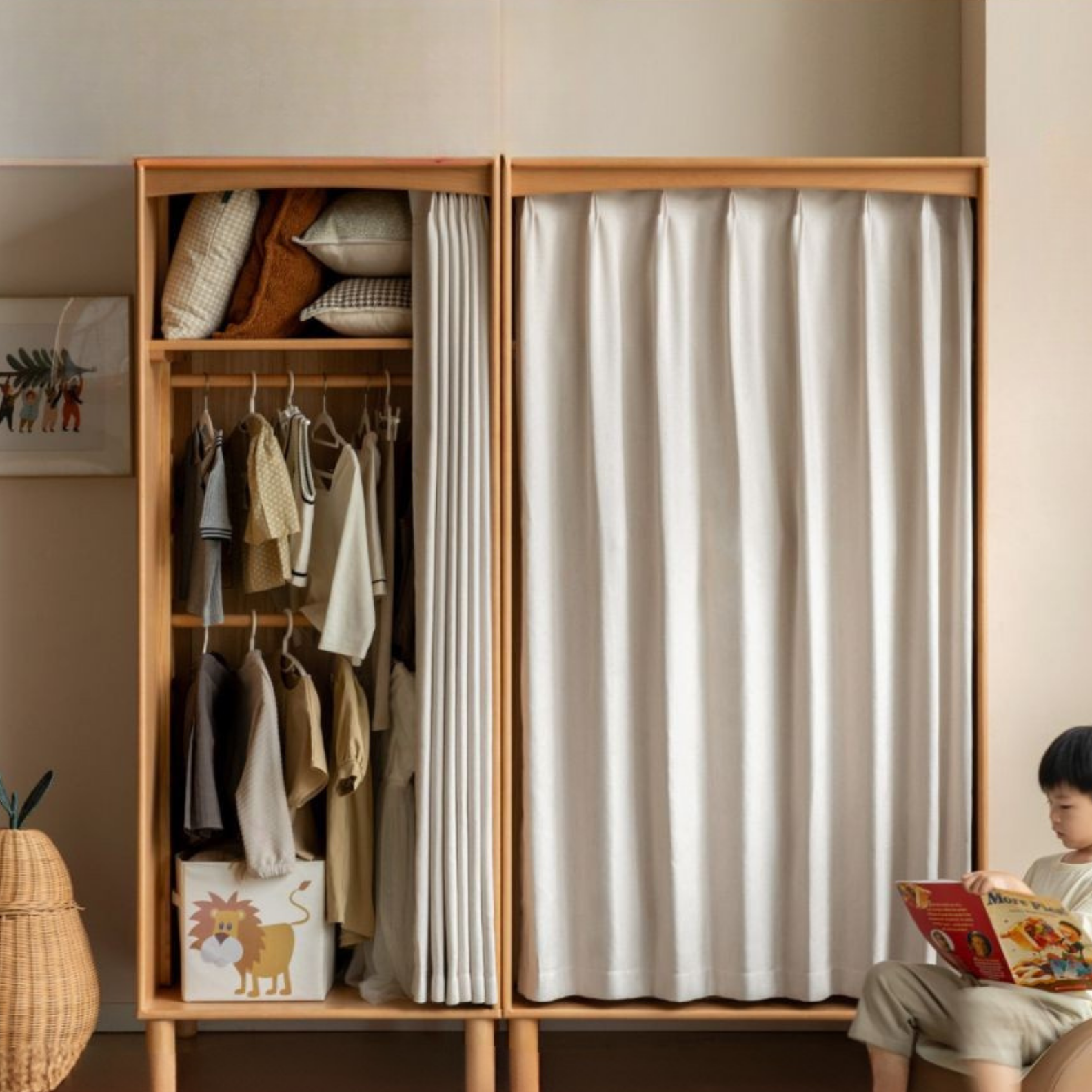 Beech Solid Wood Children's Curtain Wardrobe
