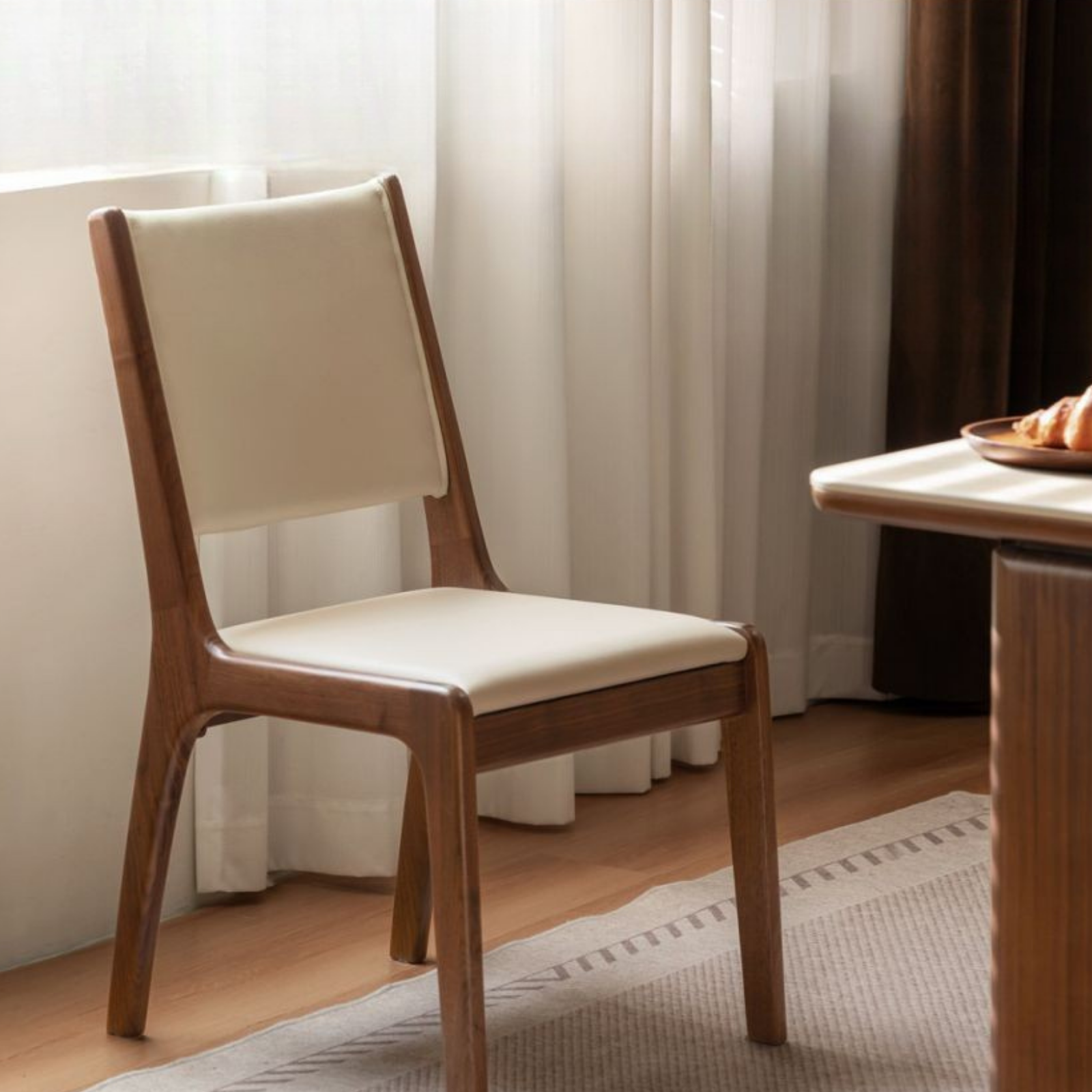 4 pcs - Black Walnut, Oak Solid Wood Dining Chair upholstered