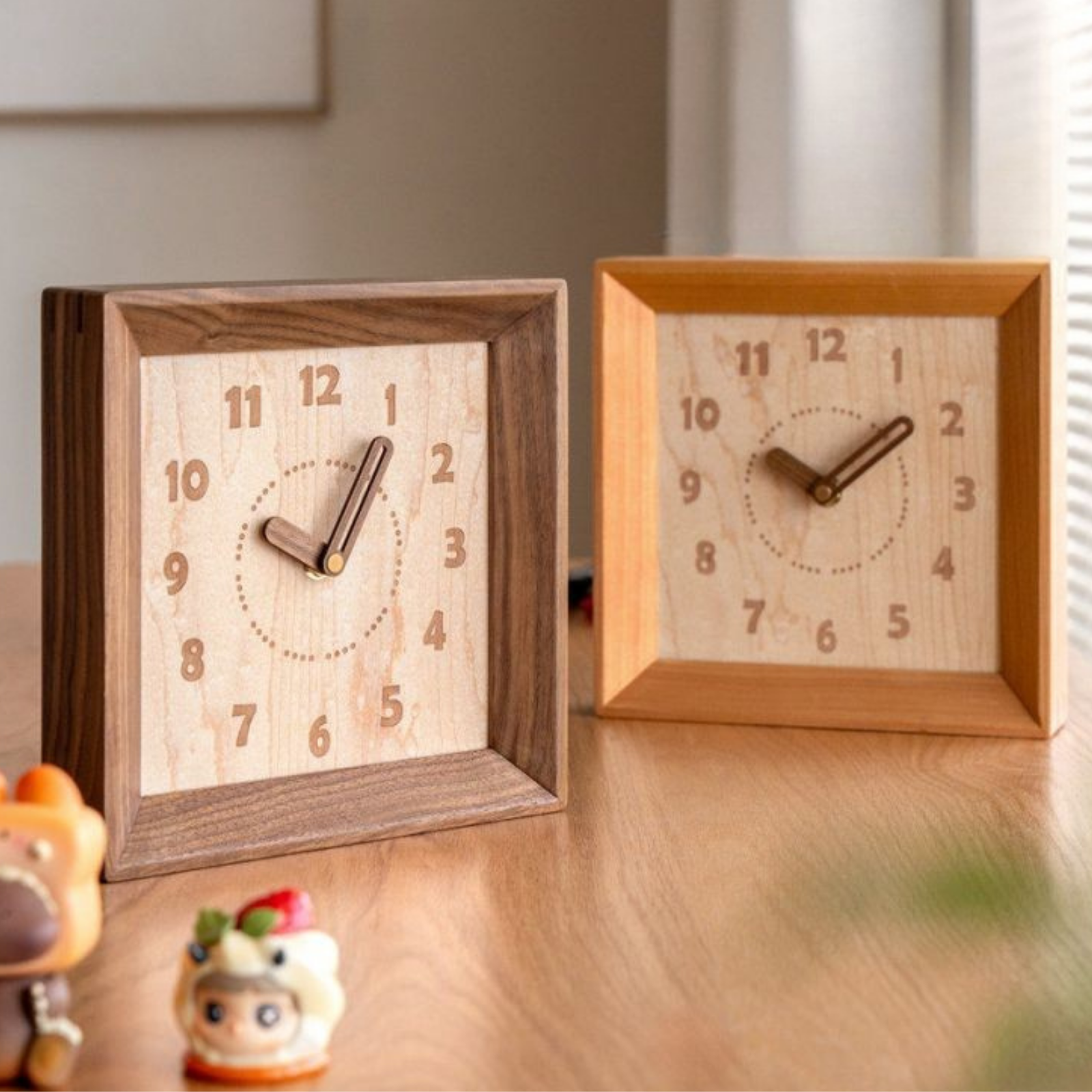 Cherry, Black Walnut Solid Wood Silent Movement Wall Clock