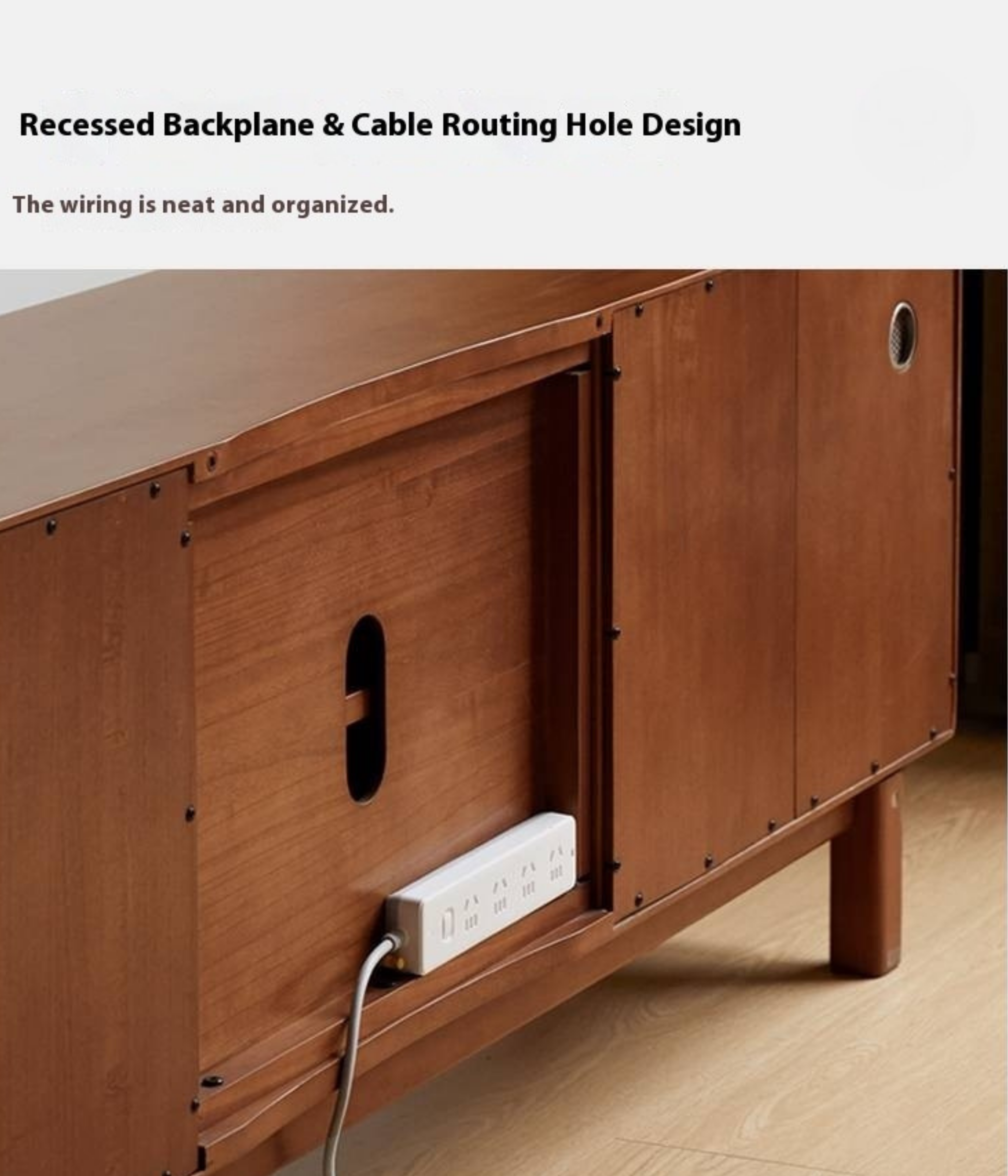 Poplar Solid Wood Medieval Style TV Cabinet