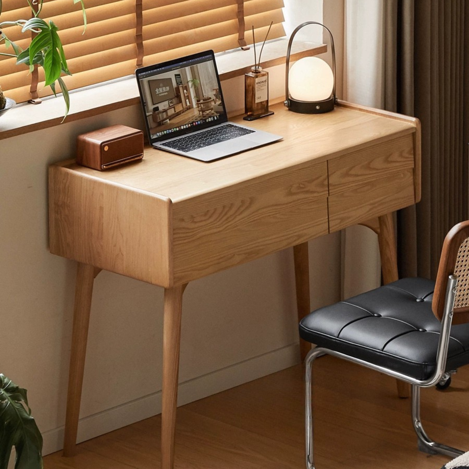 Ash Solid Wood Modern Dressing Table