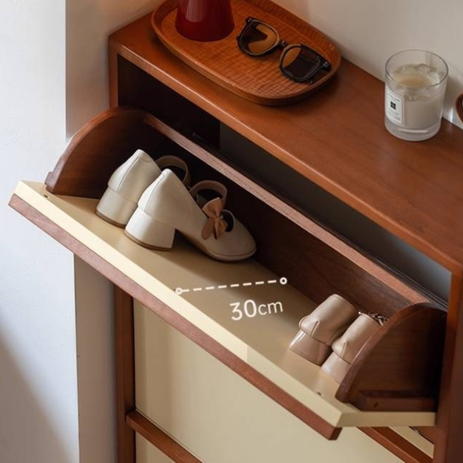 Poplar Solid Wood Middle Ages Style Shoe Cabinet