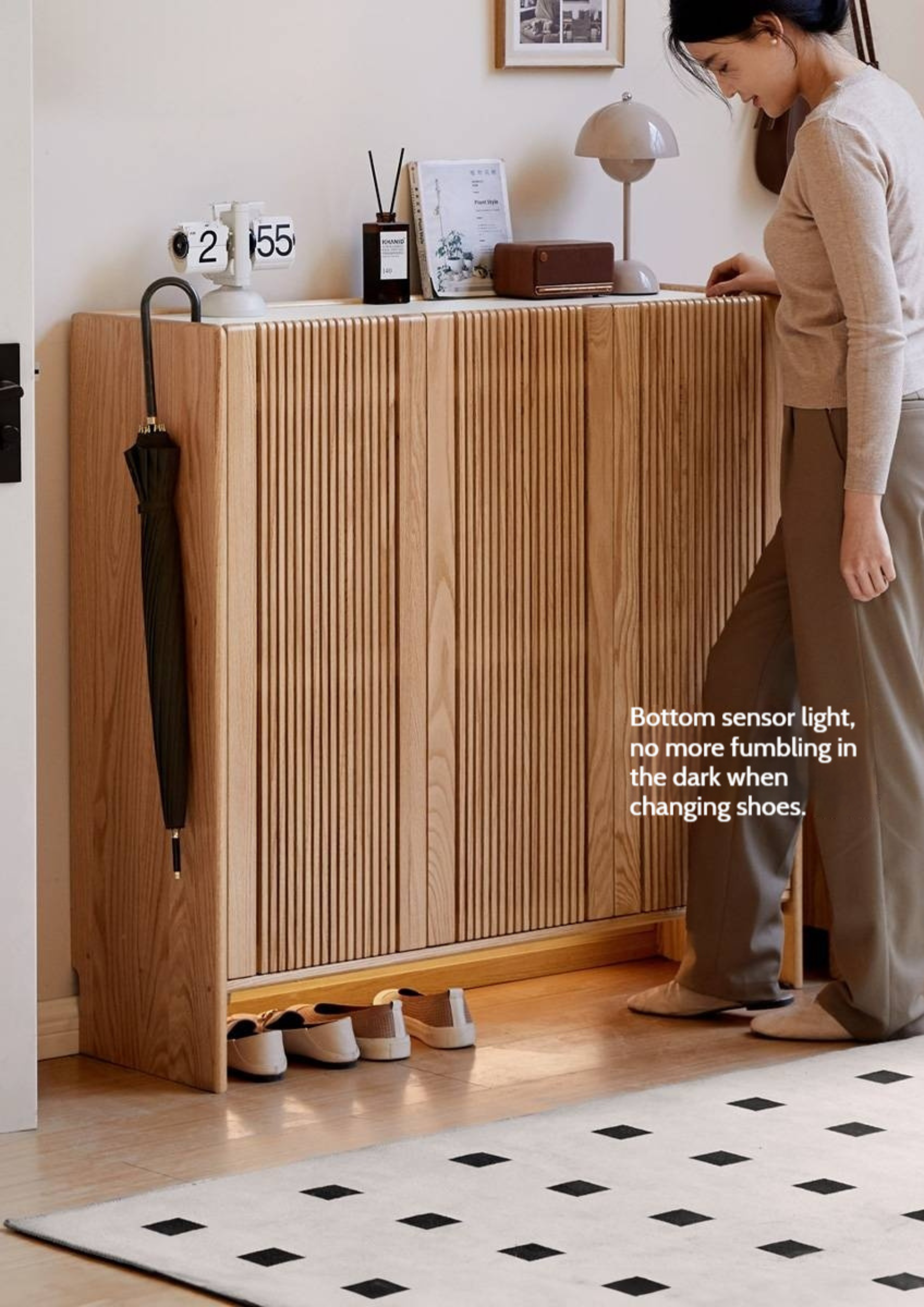 Oak Solid Wood Modern Simple Rock Plate Shoe Cabinet