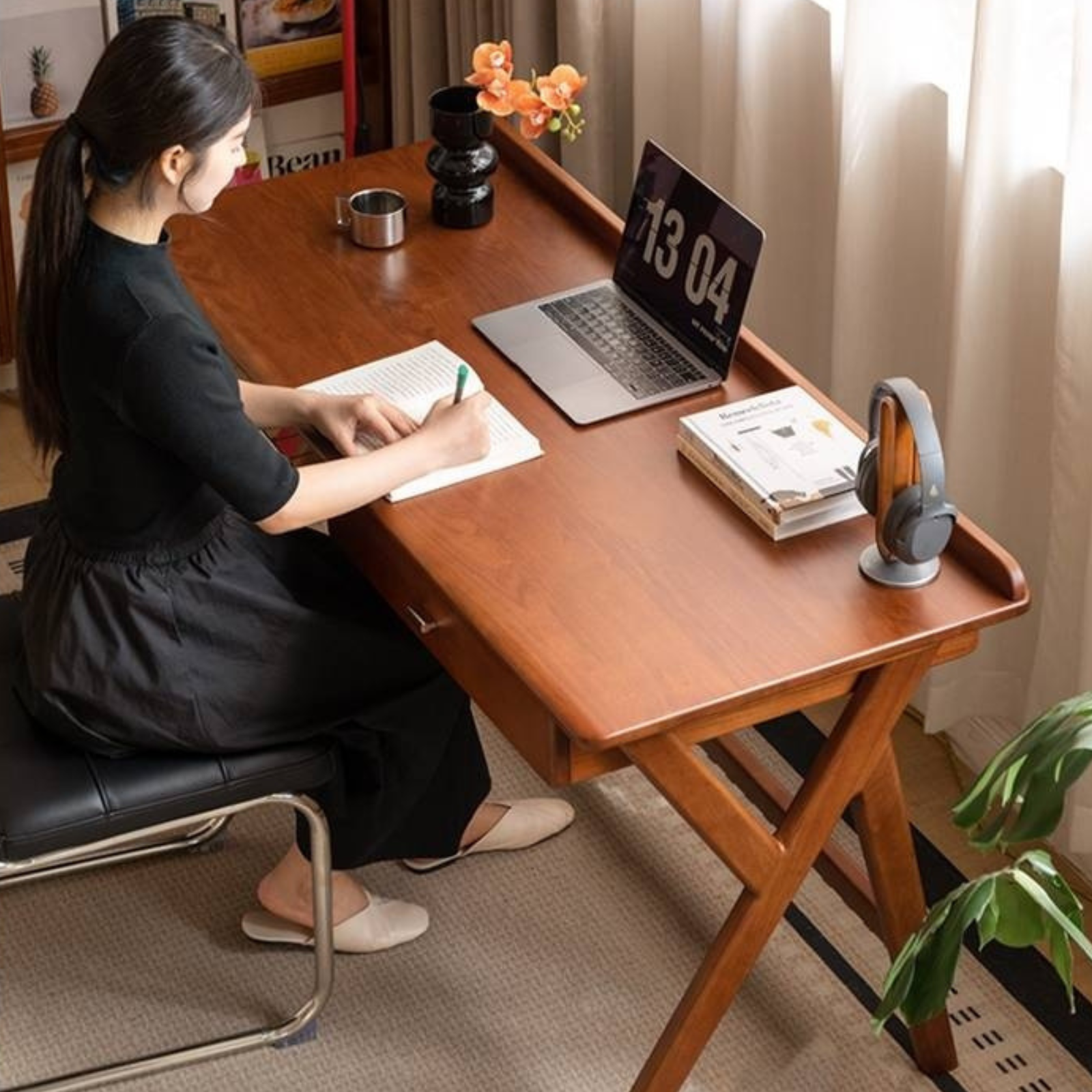 Tulipwood Antique Style Office Desk