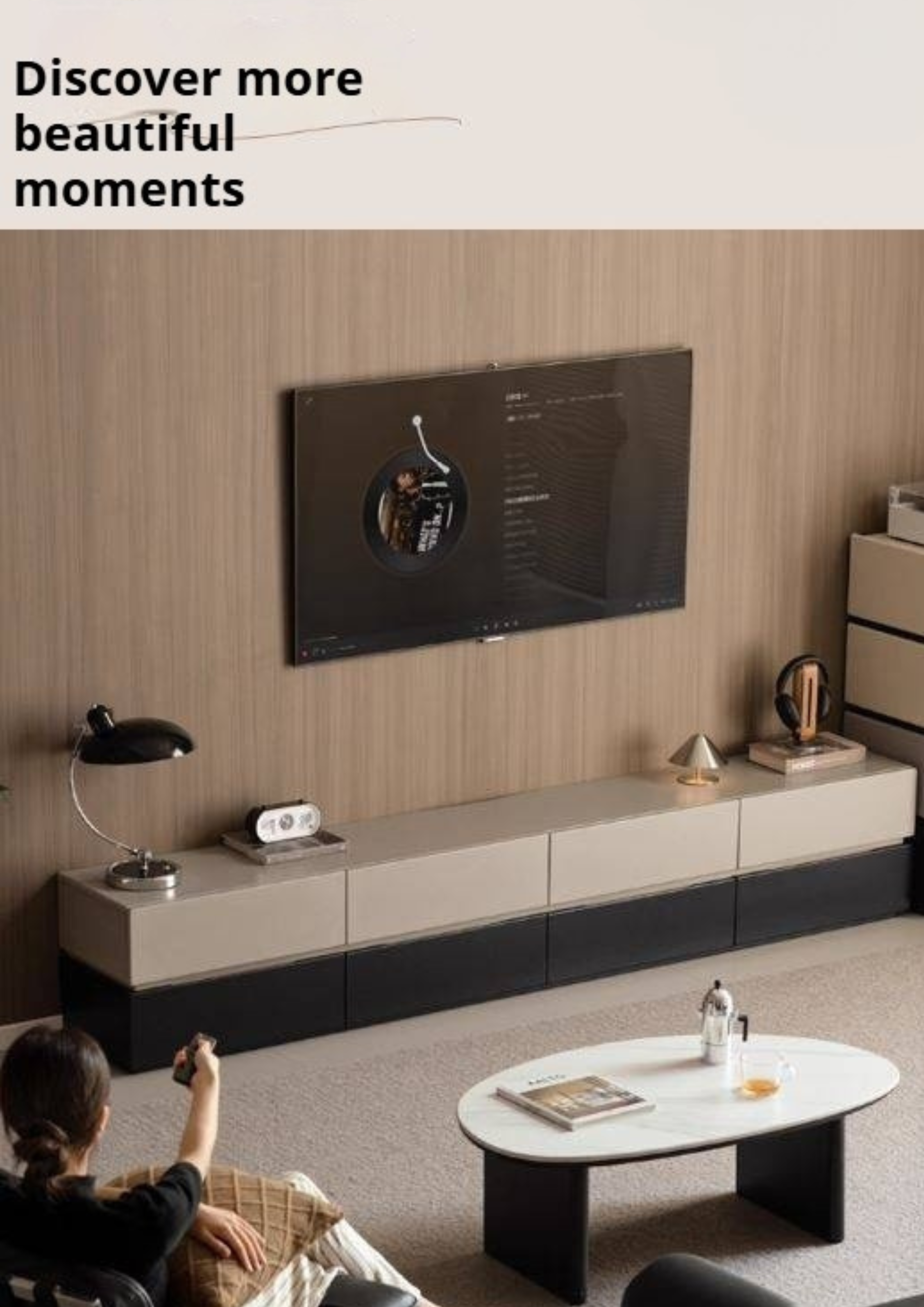 Solid Rubberwood Italian Light Luxury TV Cabinet
