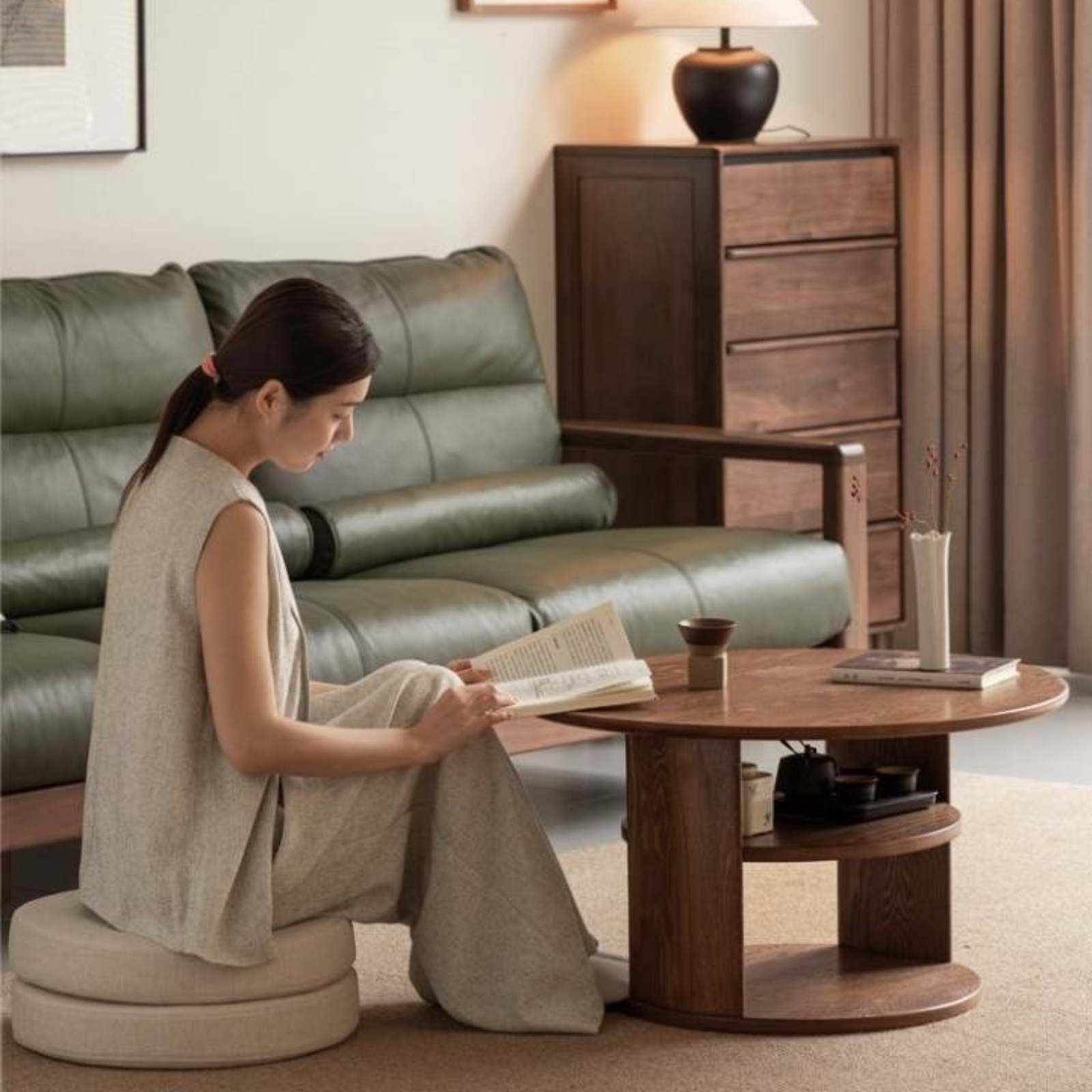 Ash Solid Wood Dual Use Round Coffee Table