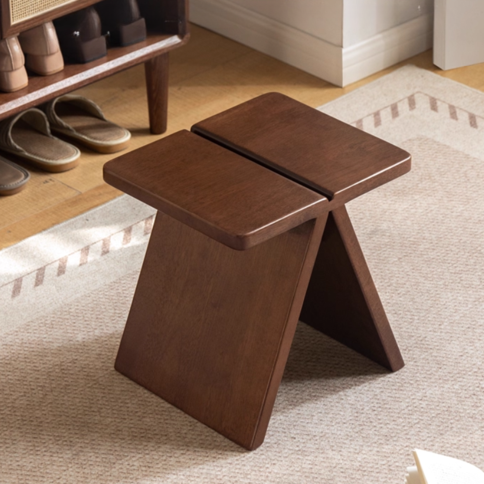 Solid Rubberwood Modern Minimalist Square Shoe Changing Stool