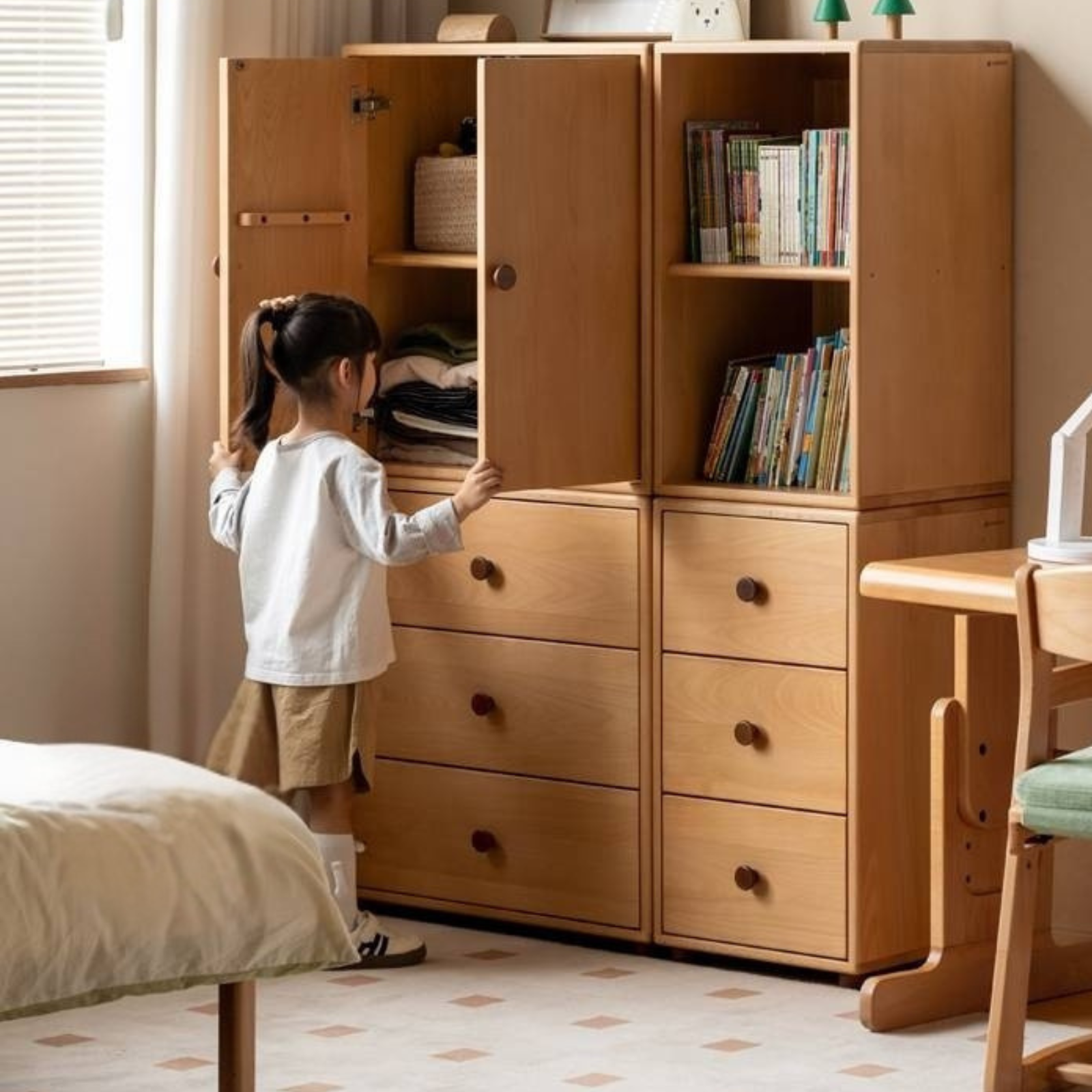 Solid Rubber Wood, Beech Solid Wood Nordic Style Children's Chest of Drawers
