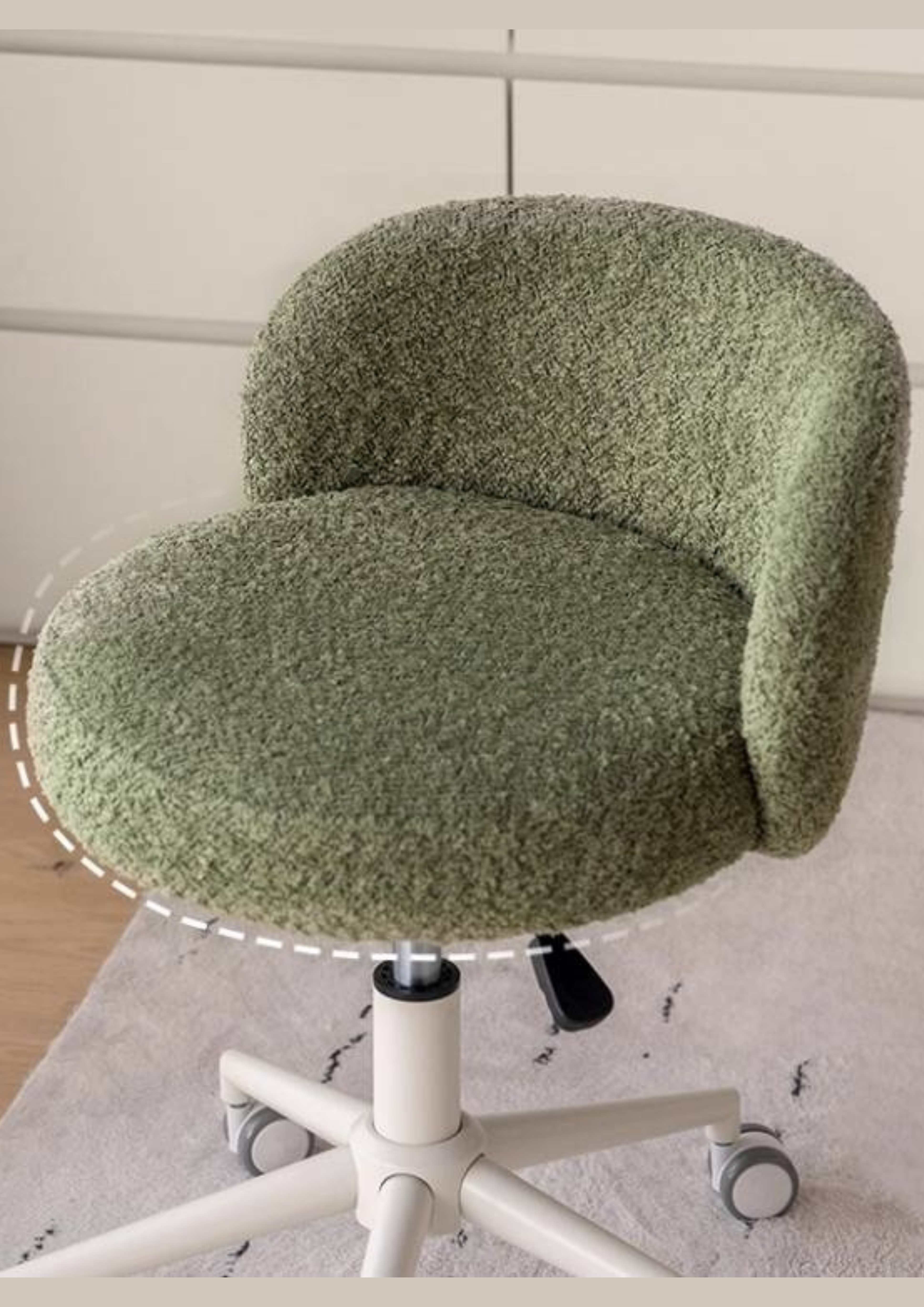 Modern Height Adjustable Makeup Chair