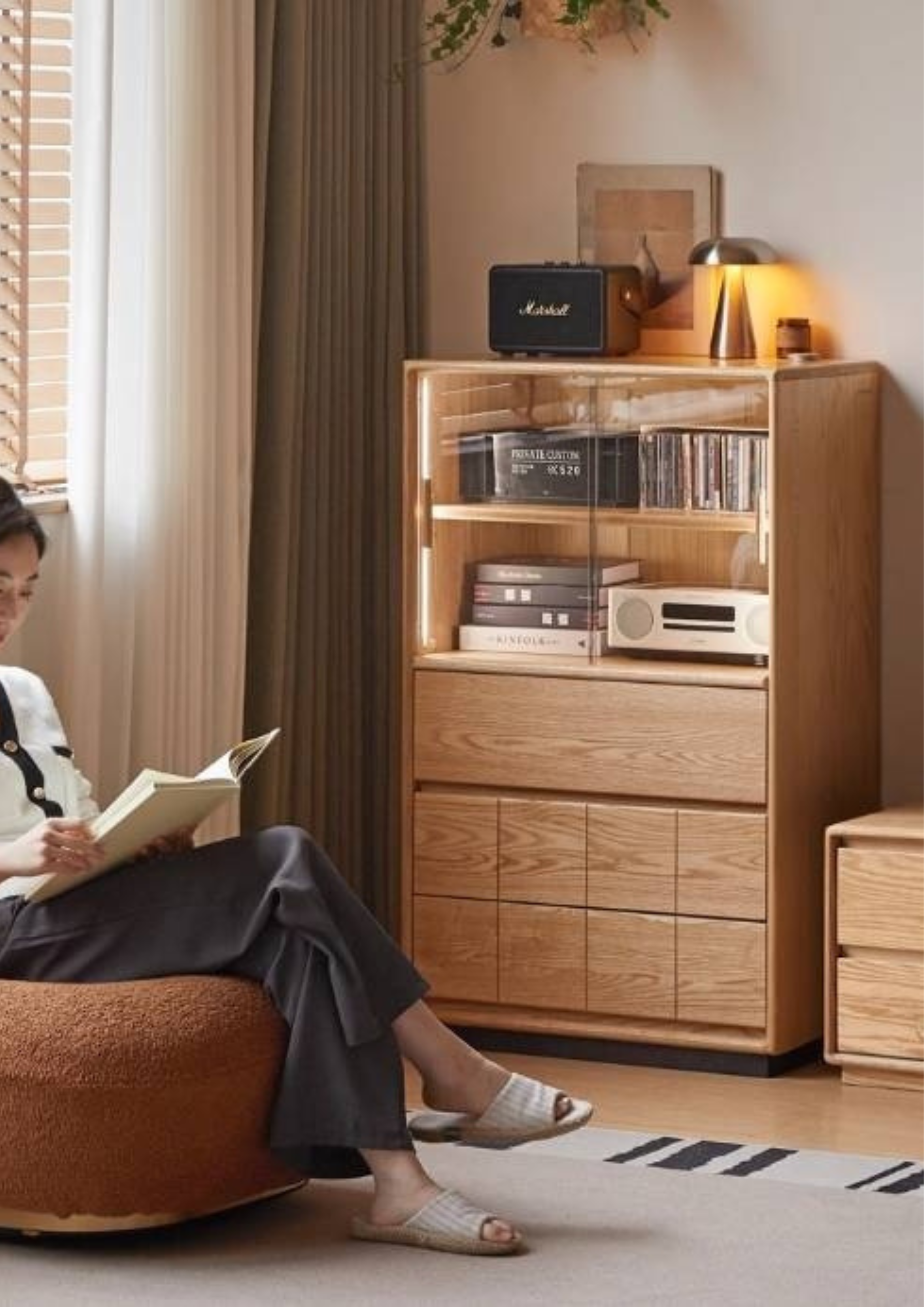 Oak Solid Wood Modern Side Cabinet with Light