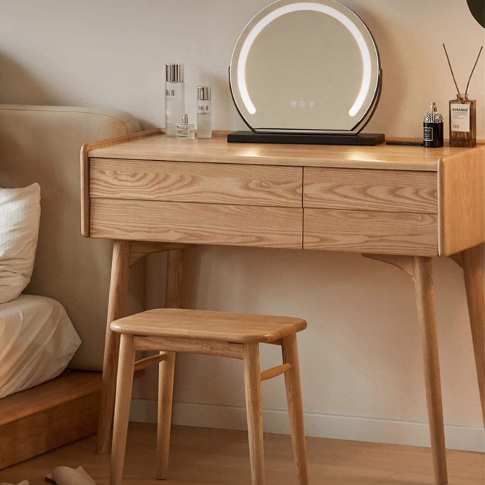 Ash Solid Wood Modern Dressing Table
