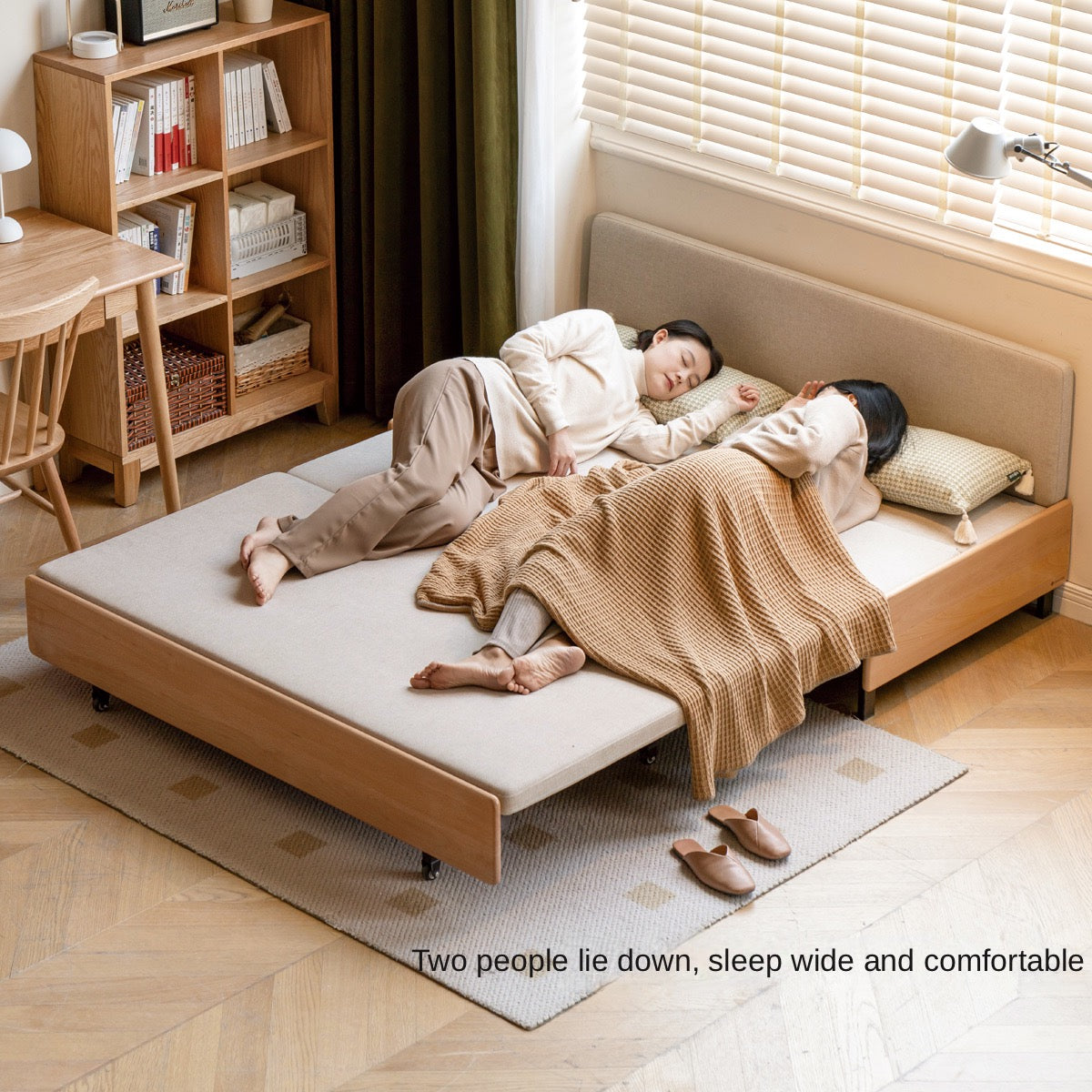 Oak Solid Wood Sofa Bed Folding Sit-sleeping Pull-out Bed.