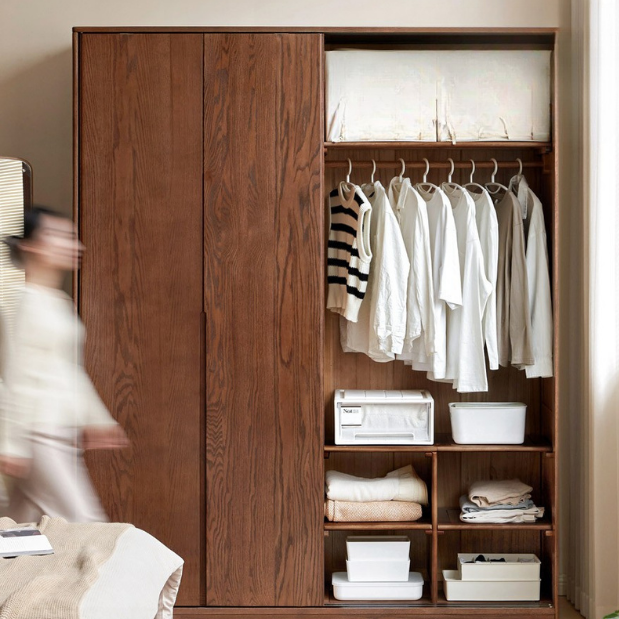Oak Solid Wood Sliding Door Wardrobe.