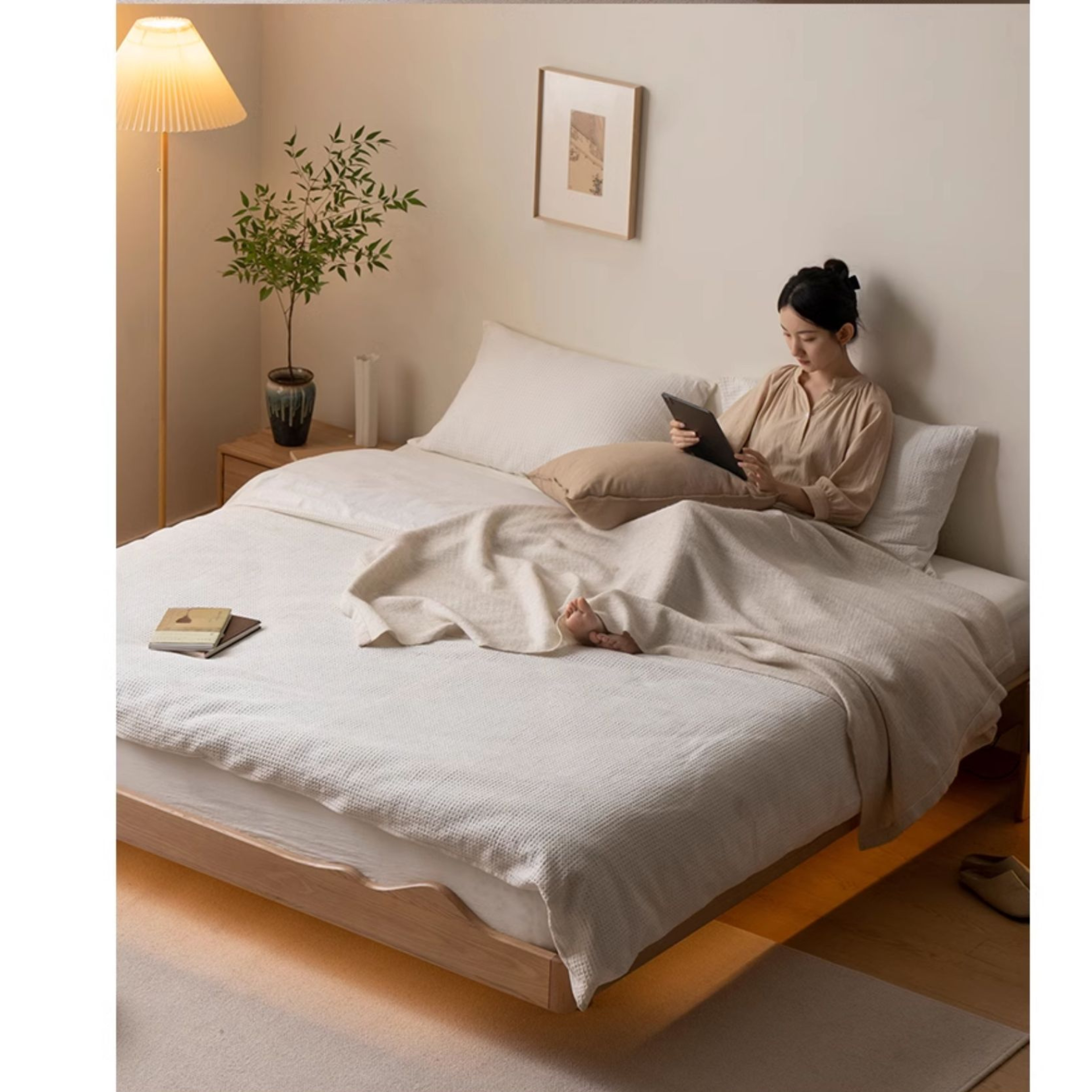 Ash solid wood suspended Platform Bed, Headboard-Free Bed