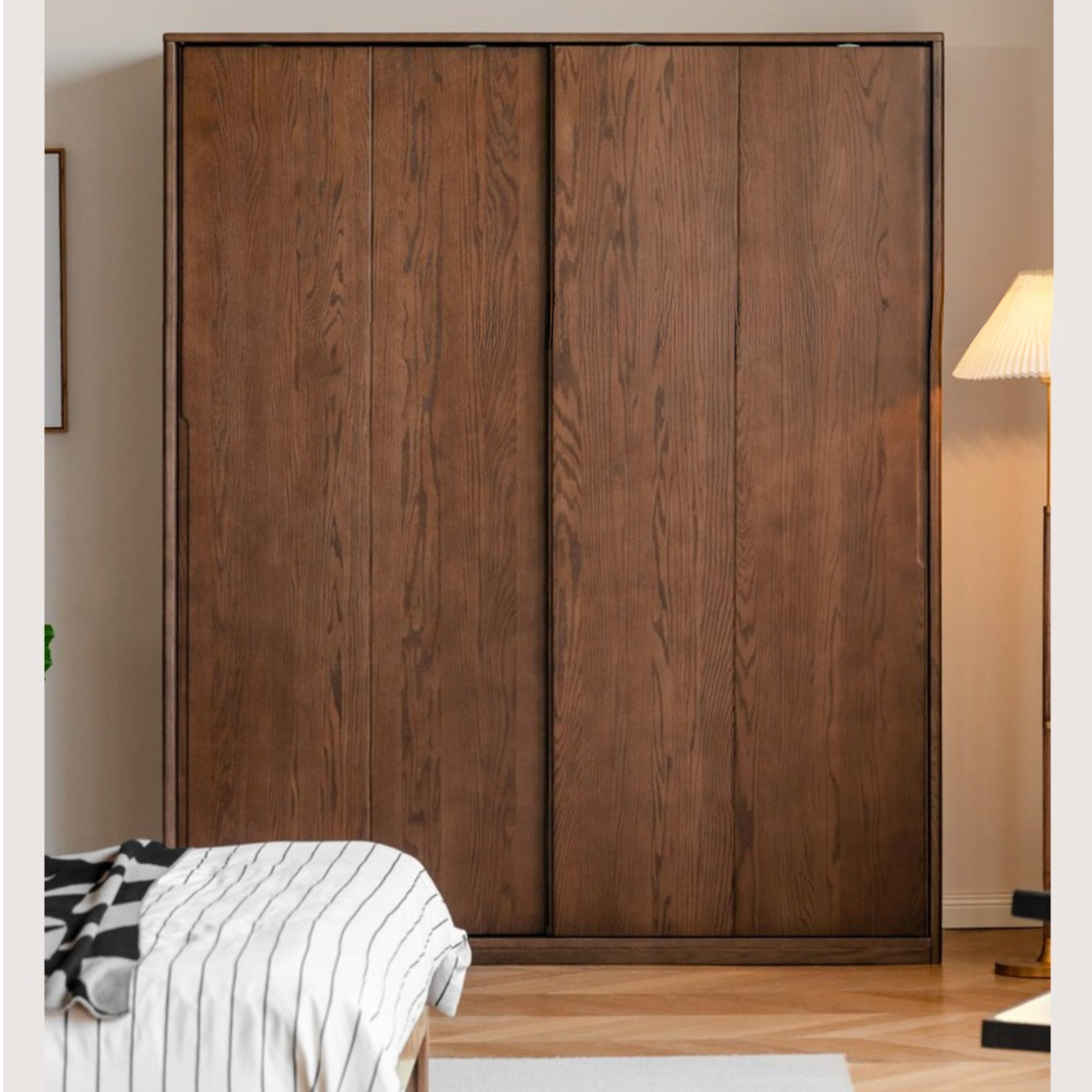 Oak Solid Wood Sliding Door Modern Wardrobe