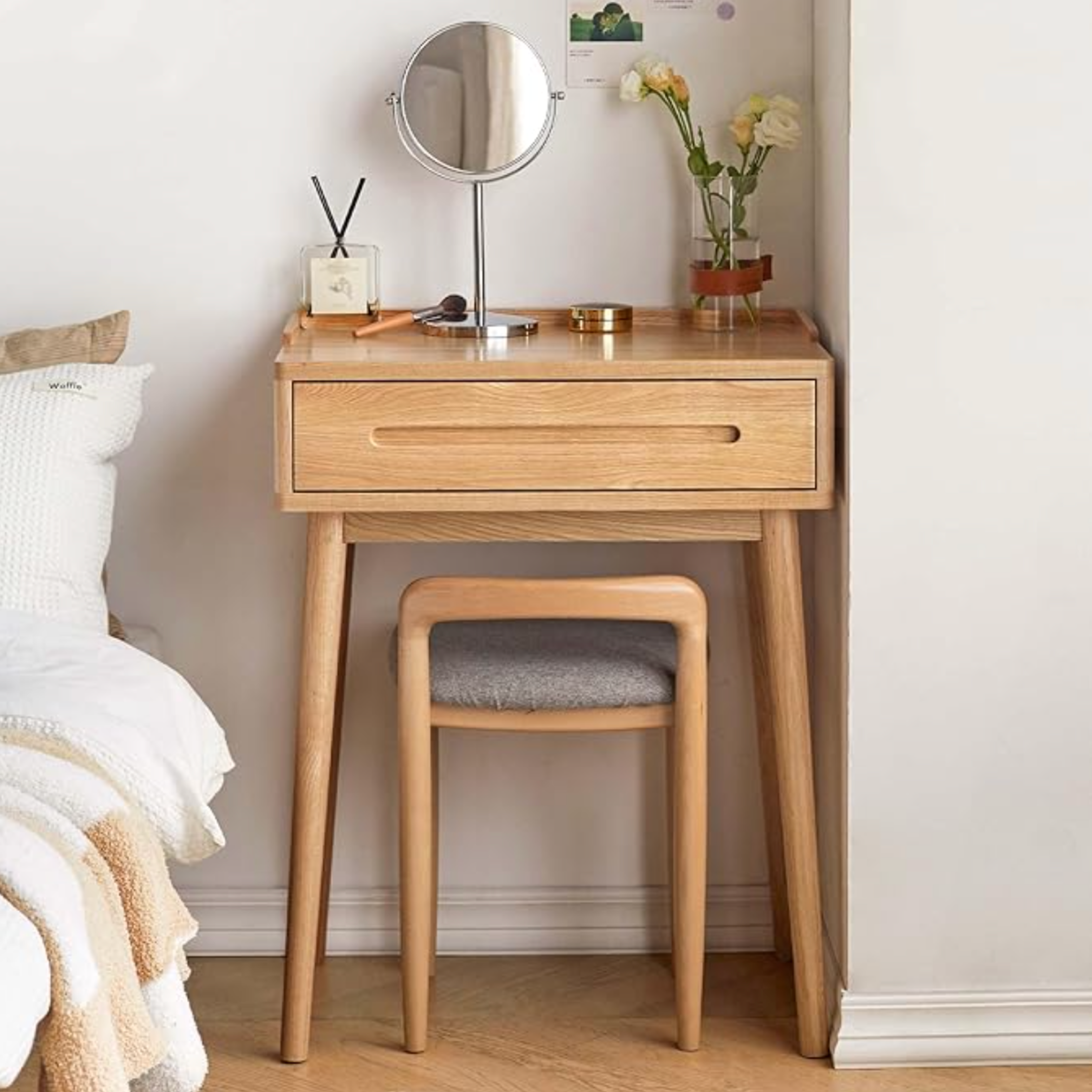 Oak solid wood Vanity Table