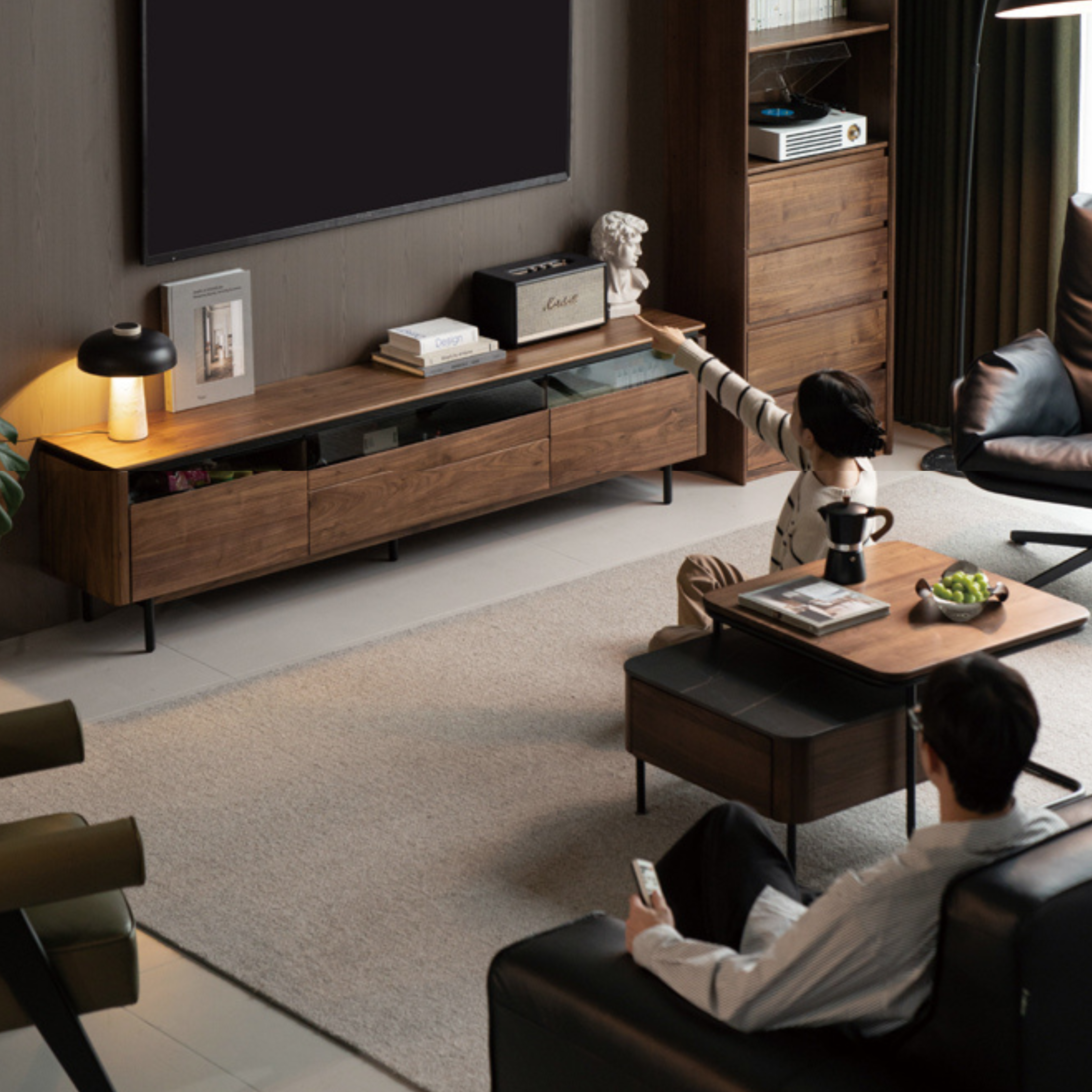 Black Walnut Solid Wood Italian Light Luxury TV Cabinet.