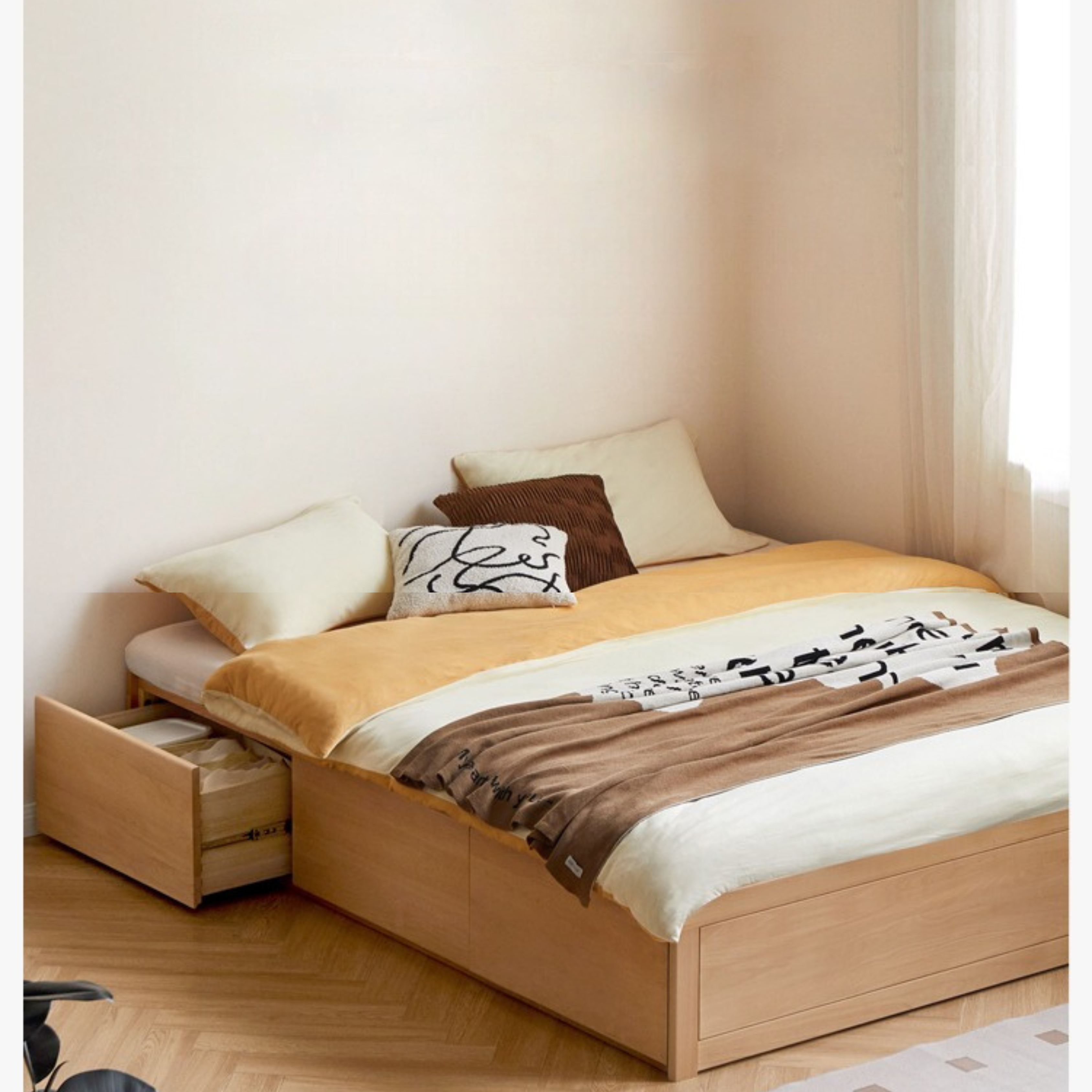European Beech solid wood platform bed, headboard-free bed with drawer box bed.