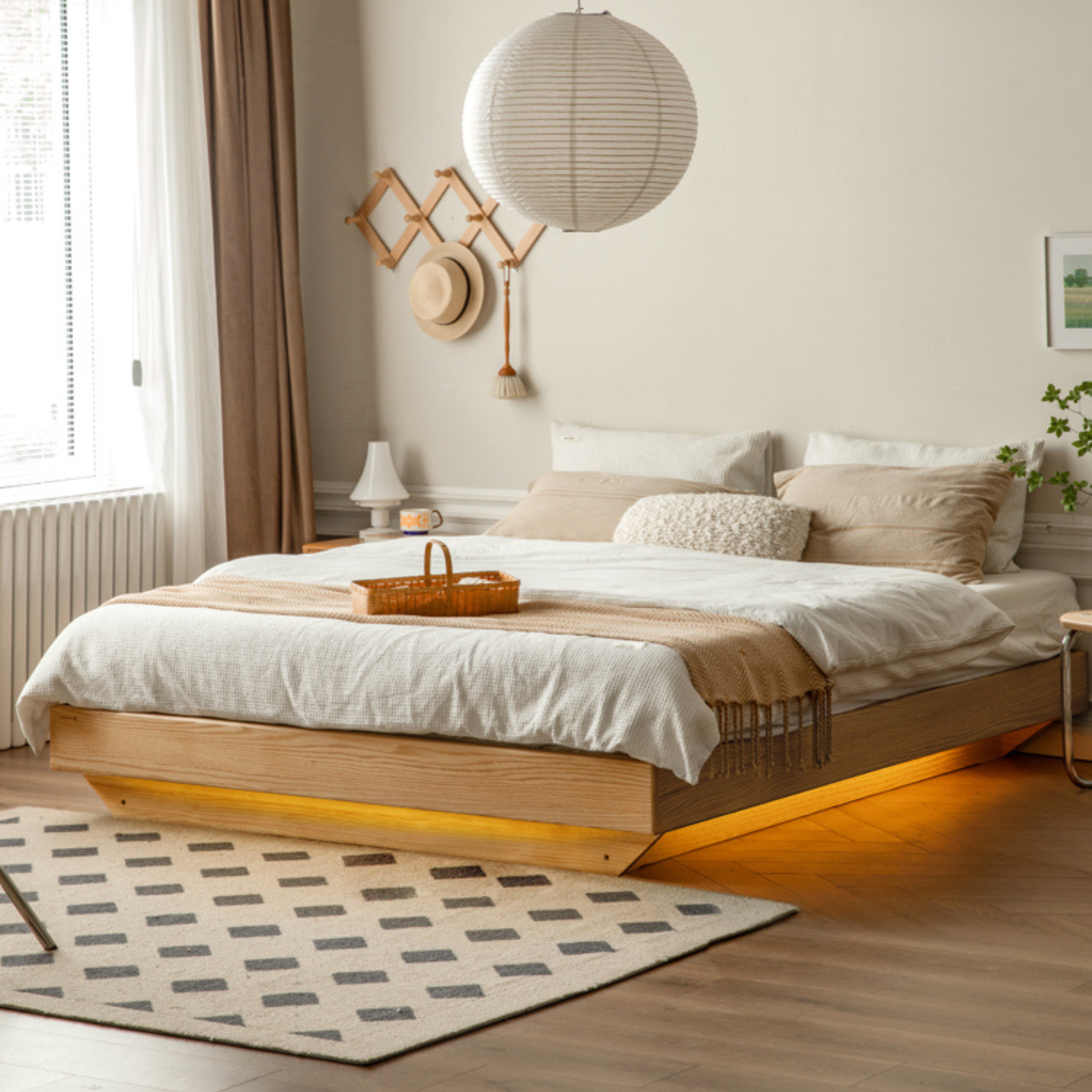 Oak solid wood platform bed, headboard-free bed suspension bed.