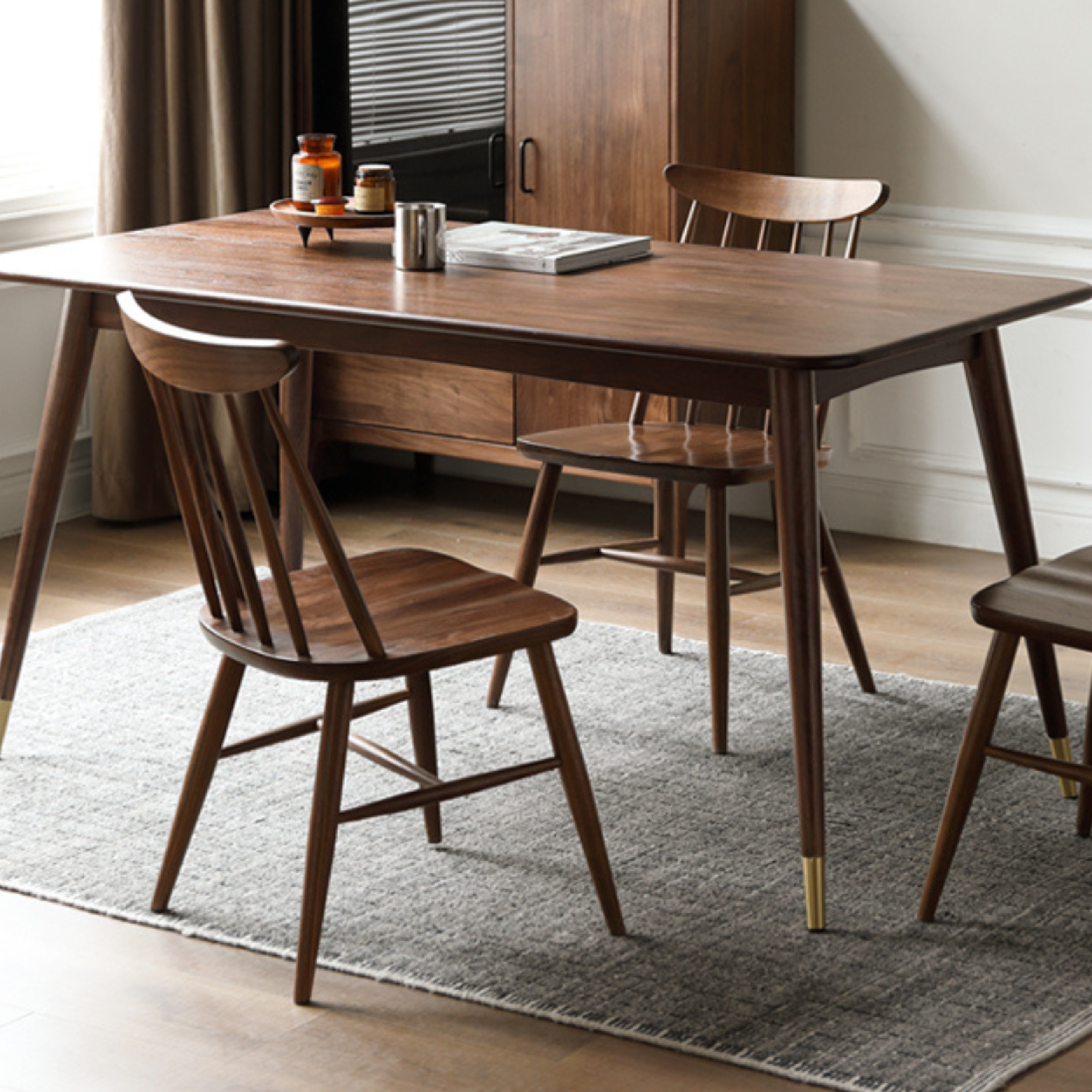 Black Walnut Solid Wood Light Luxori Dining Table