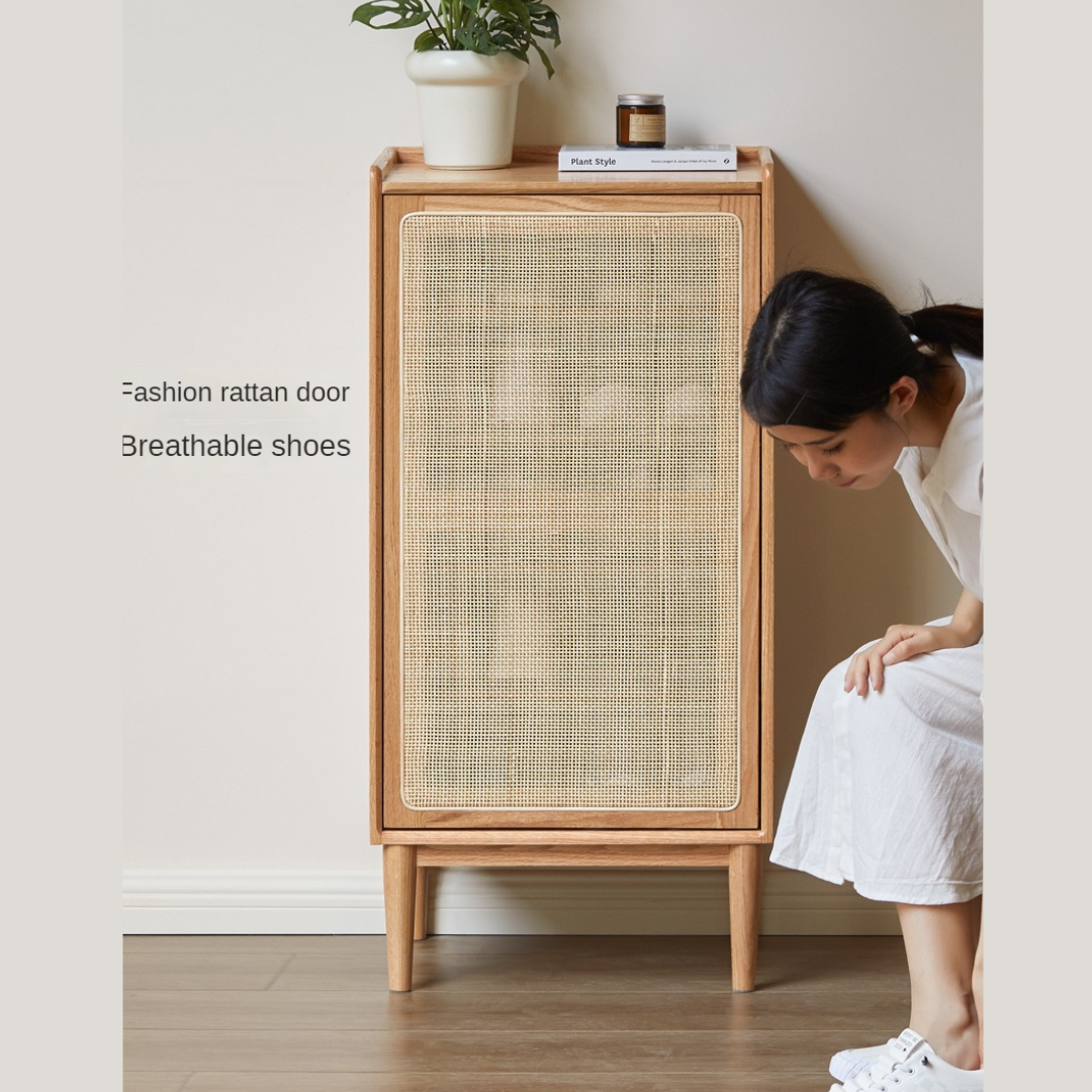 Oak Solid Wood Entrance Shoe Cabinet