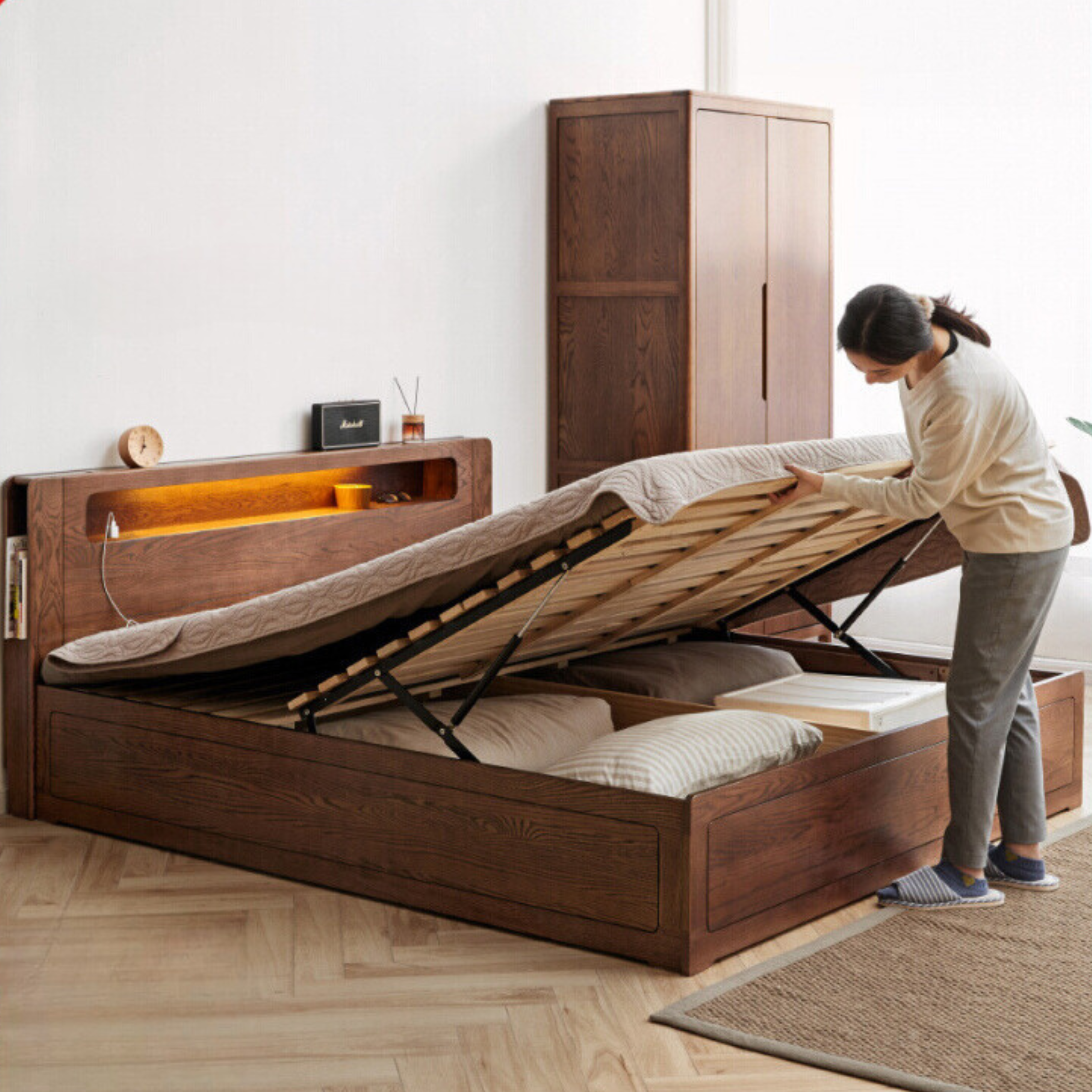 Oak Solid Wood Luminous Storage Box Bed