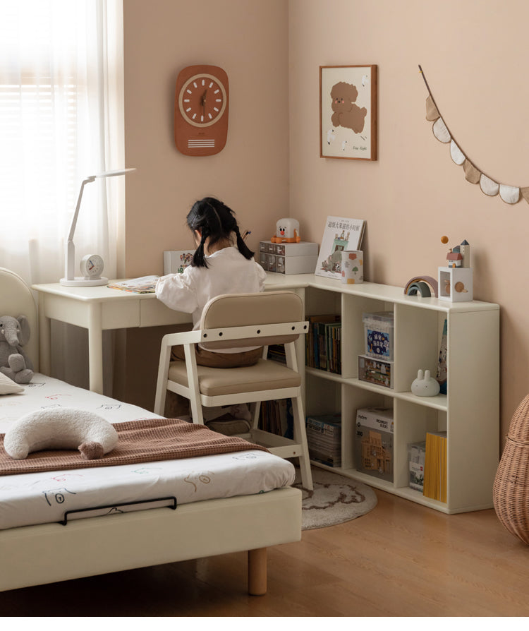Rubber Solid Wood Cream Style Children's Free Сombination Bookshelf.