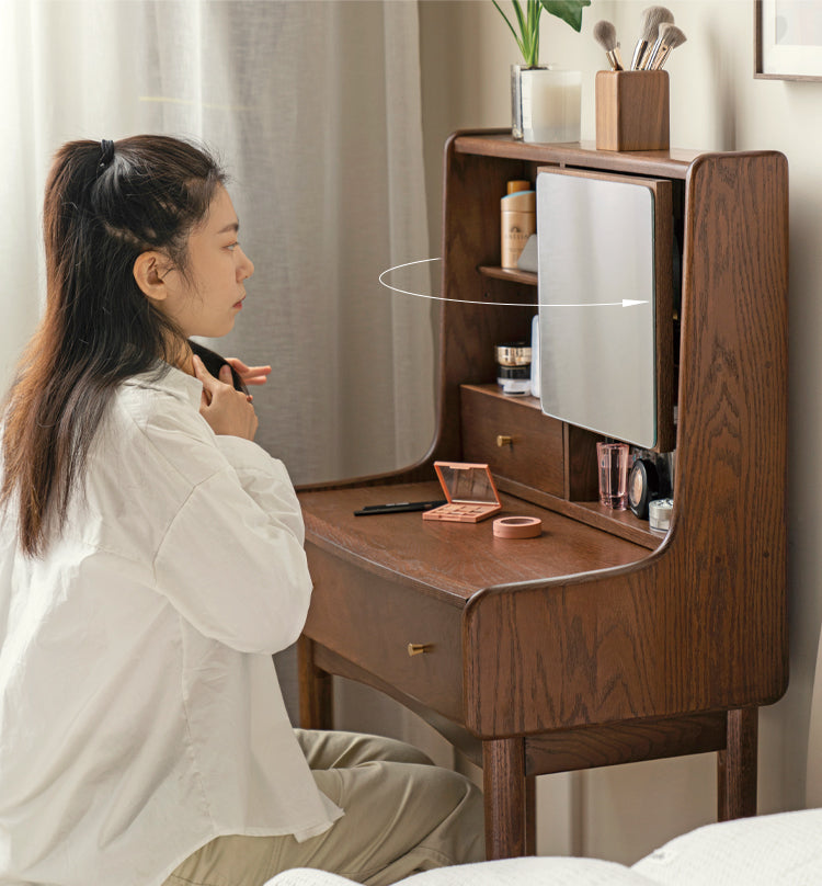 Oak Solid Wood Nordic Dressing Table.