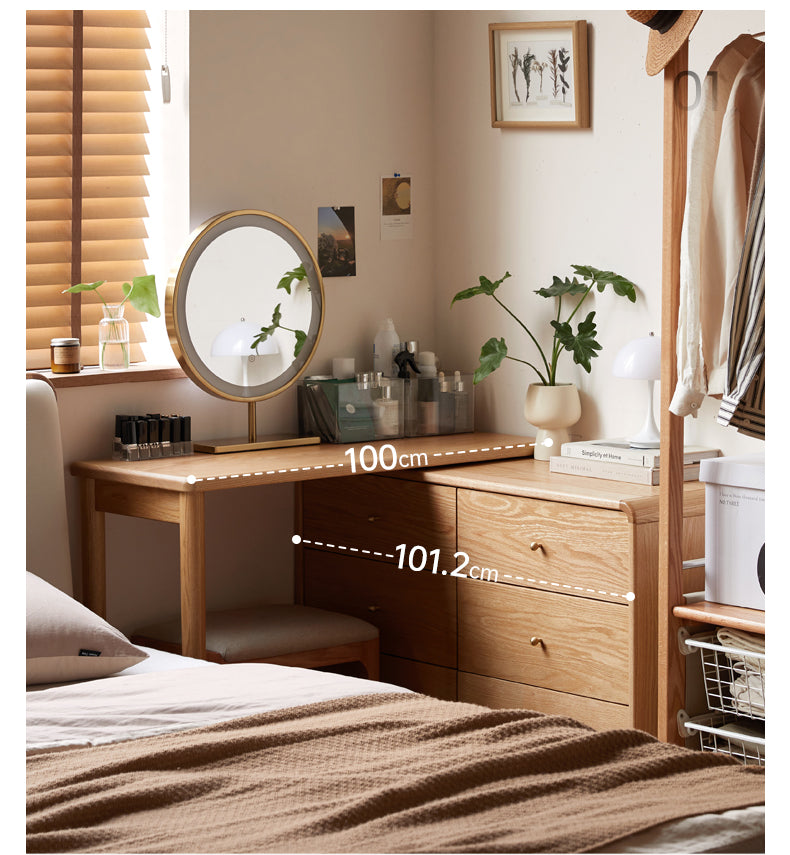 Oak Solid Wood Retractable Dressing Table.