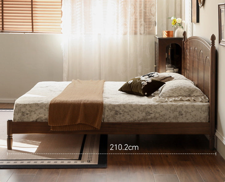 Poplar Solid Wood French Retro Bed