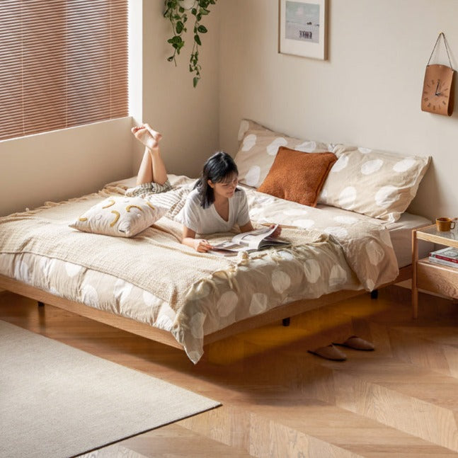 Oak Solid Wood platform bed, headboard-free bed Night Light Suspended Bed