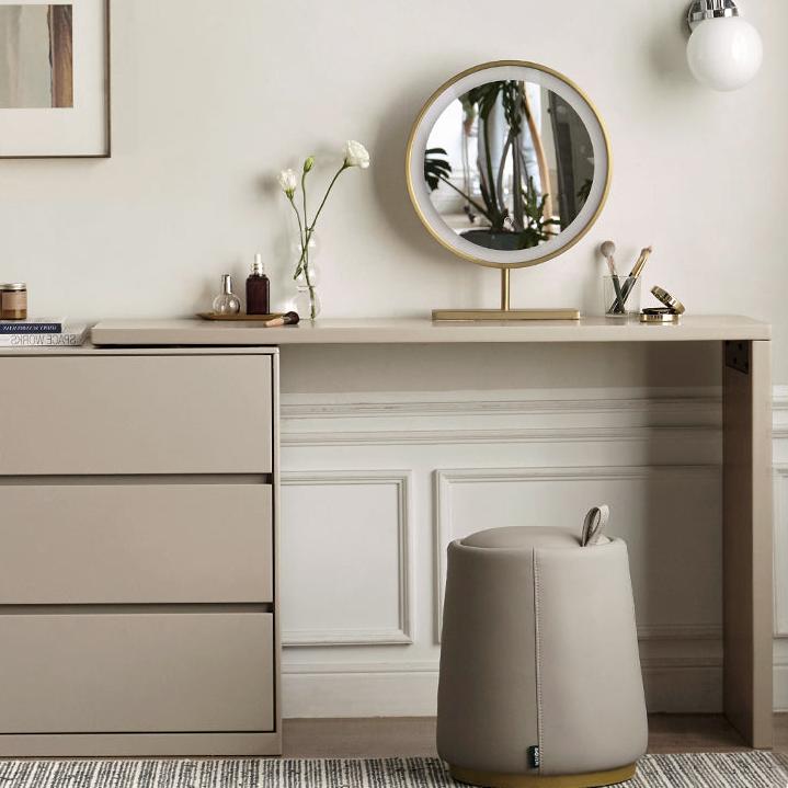 Poplar, Oak Solid Wood Telescopic Dressing Table Three Drawers.
