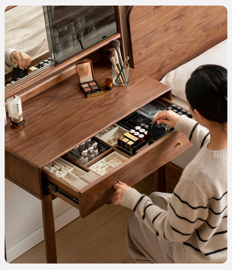 Black Walnut, Walnut Tree Solid Wood Mirror Dressing Table.