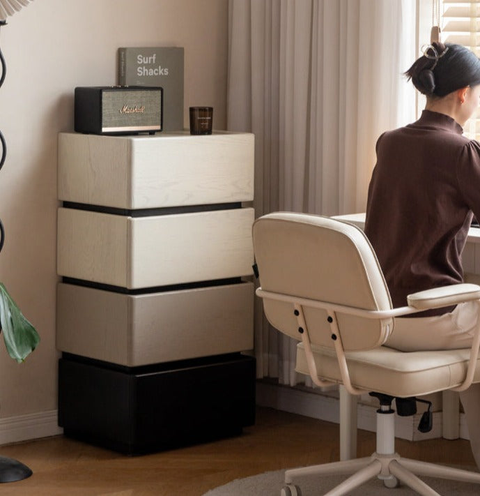 Oak Solid Wood Light Luxury Side Table