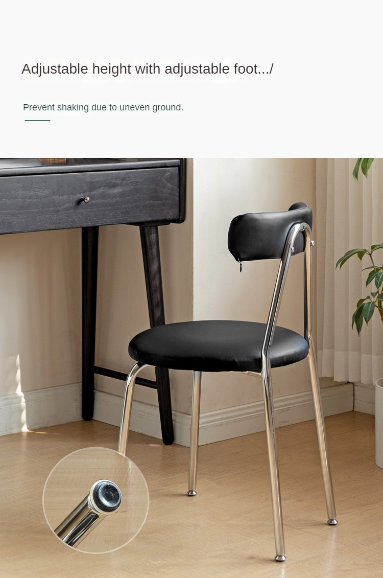 Makeup Soft White/Black Chair