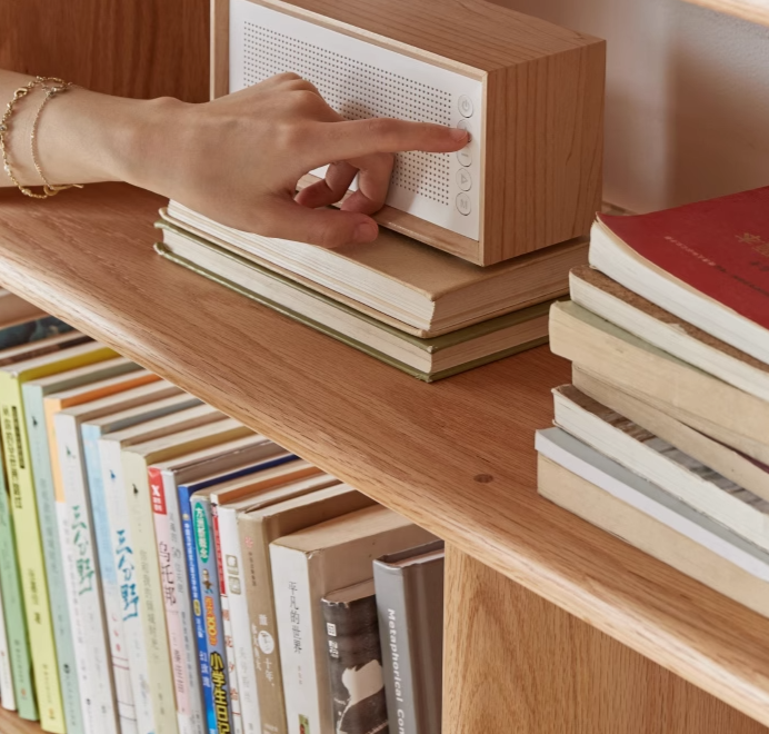 Oak Solid Wood Decorative Storage Partition