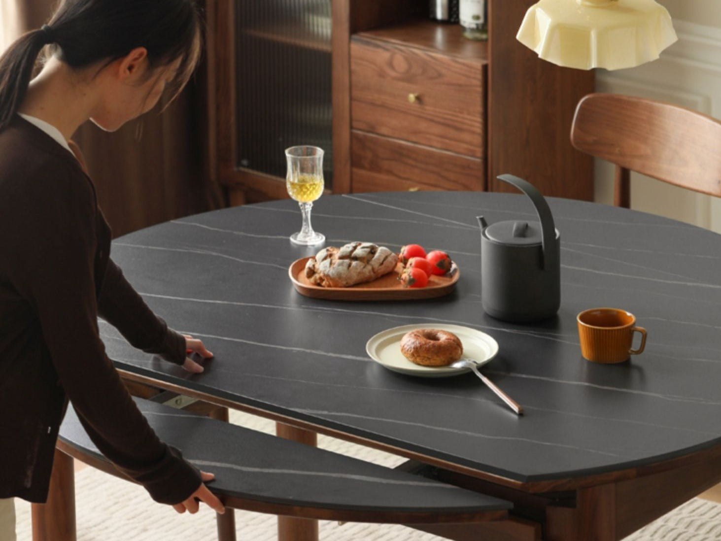 Black Walnut, Ash, Oak Solid Wood Folding Round Dining Table