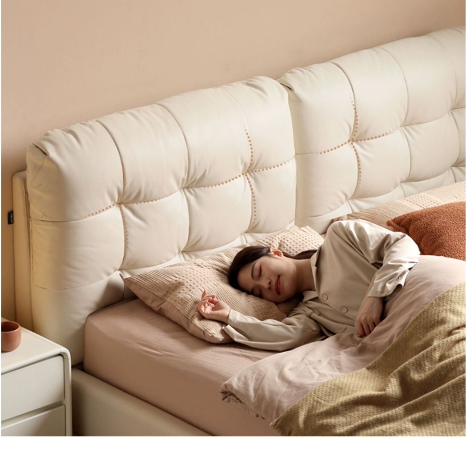 First Layer Cowhide Cream Style Suspension Bed