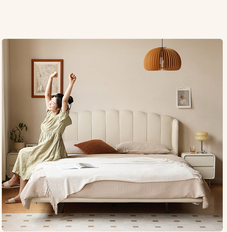 First Layer Cowhide Art Cream Suspended Bed