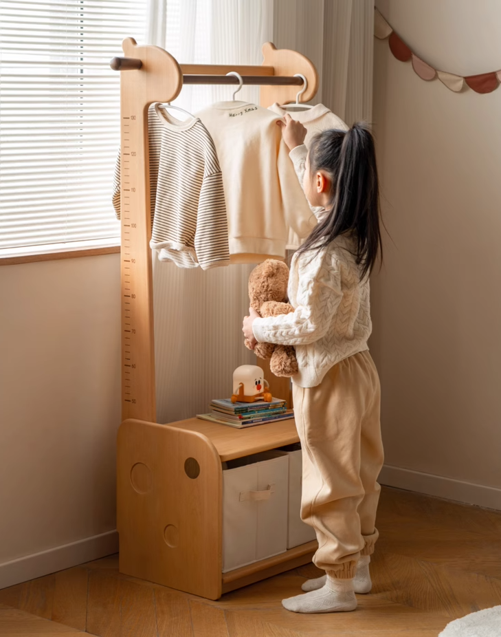 Beech, Solid Rubberwood Children's Coat Rack.