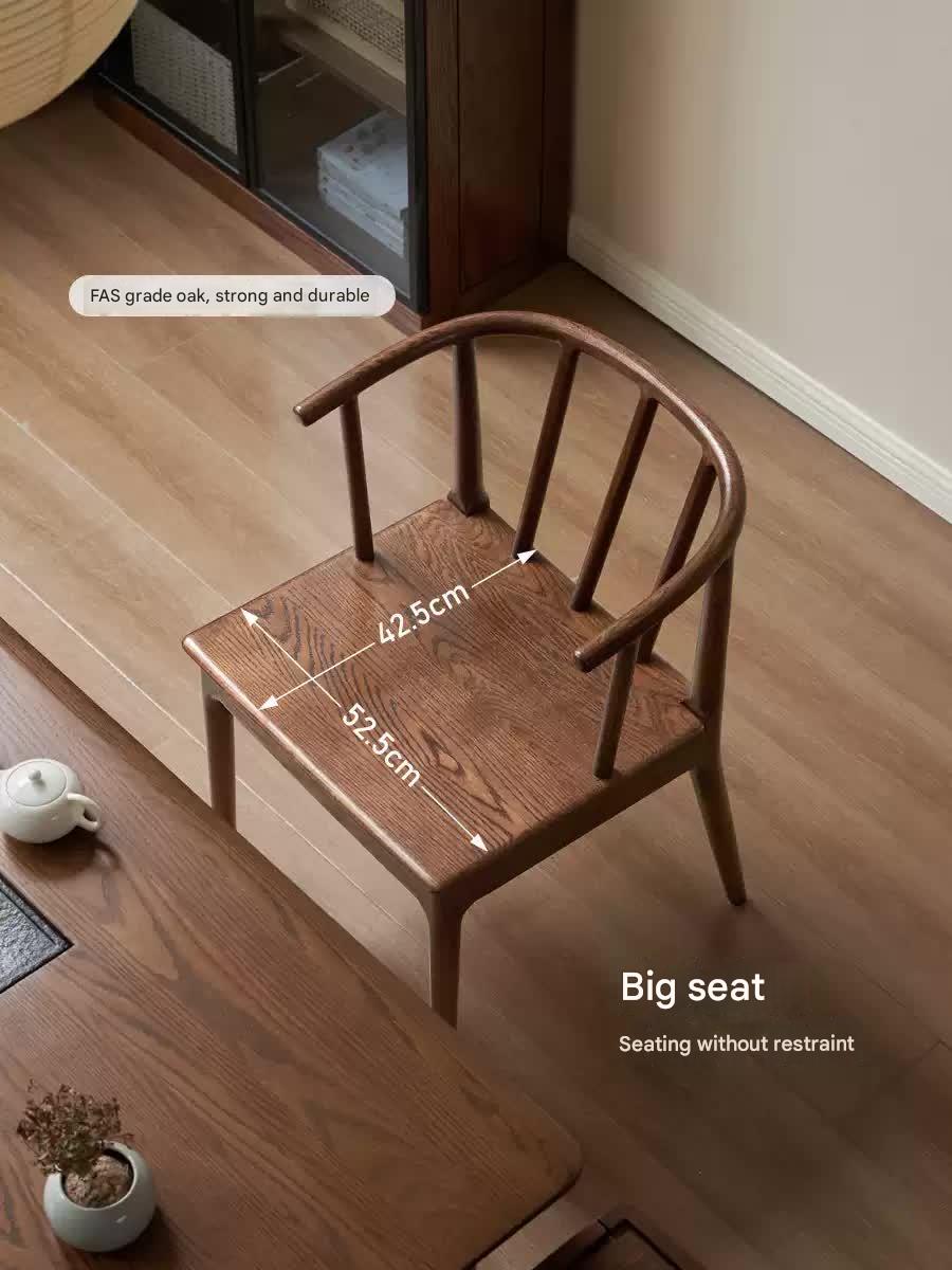 Oak Solid Wood Round Chair.