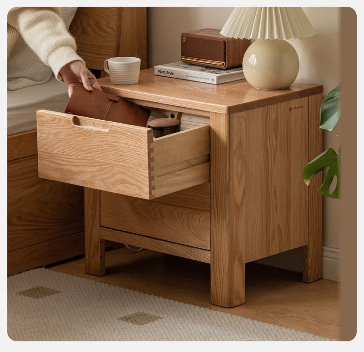 Oak Solid Wood Nightstand