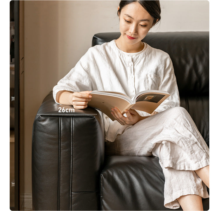 Genuine Leather Sofa Italian Top Layer Cowhide Down Sofa.