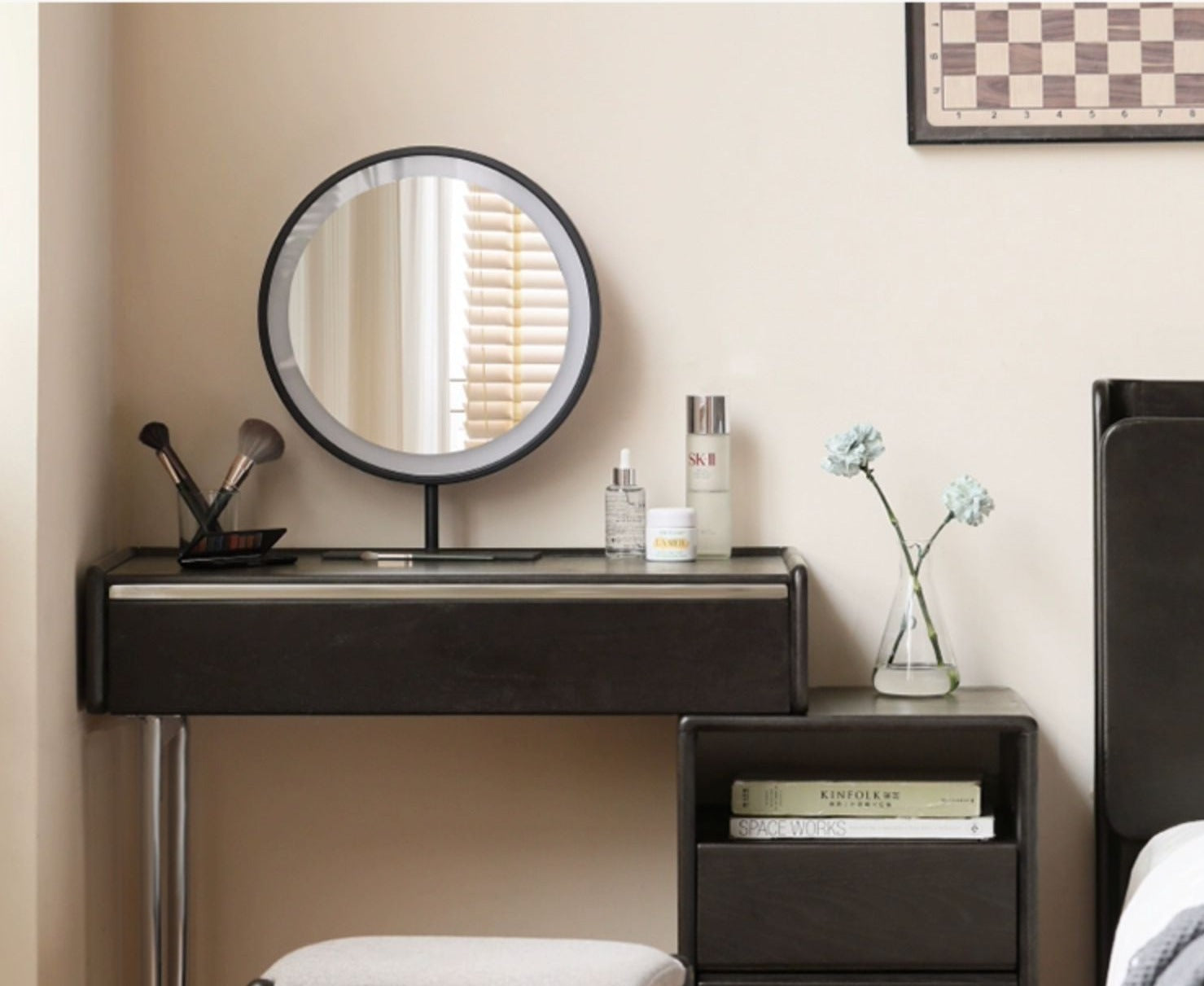 Oak Solid Wood Telescopic Dressing Table.
