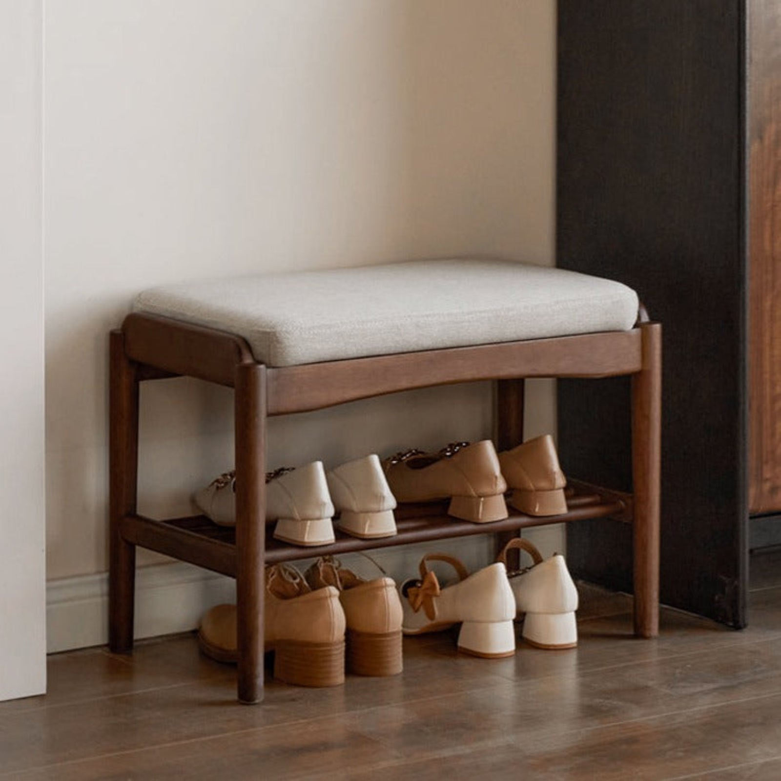 Solid Wood Shoe Changing Stool, Modern and Minimalist Doorway