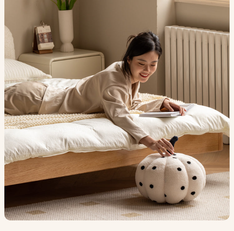 Oak Solid Wood Lamb Fleece Soft Suspension Cream Bed